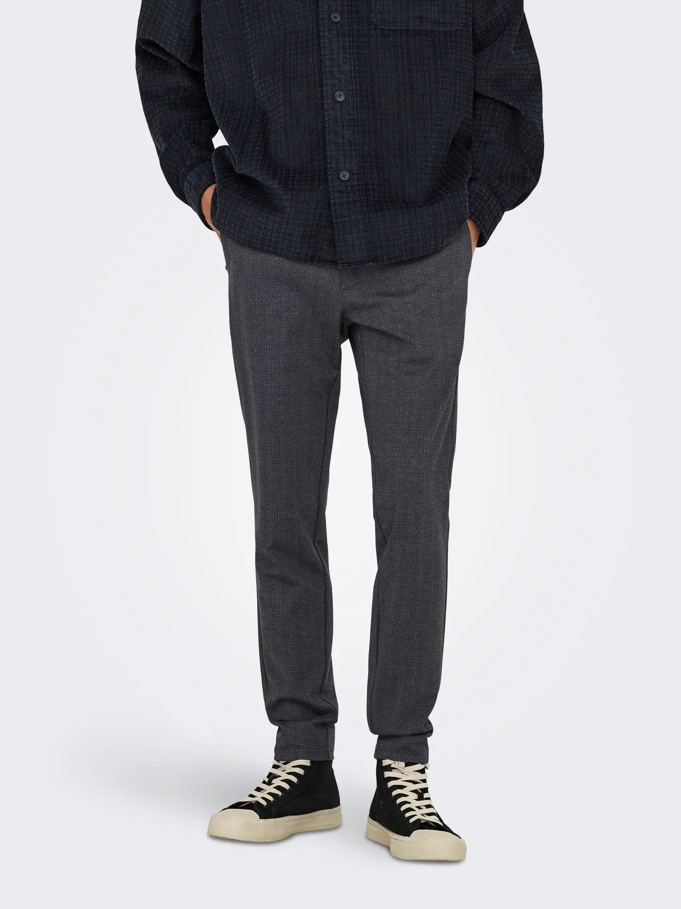 only-and-sons-miesten-chinot-mark-slim-check-020960-pant-night-sky-1