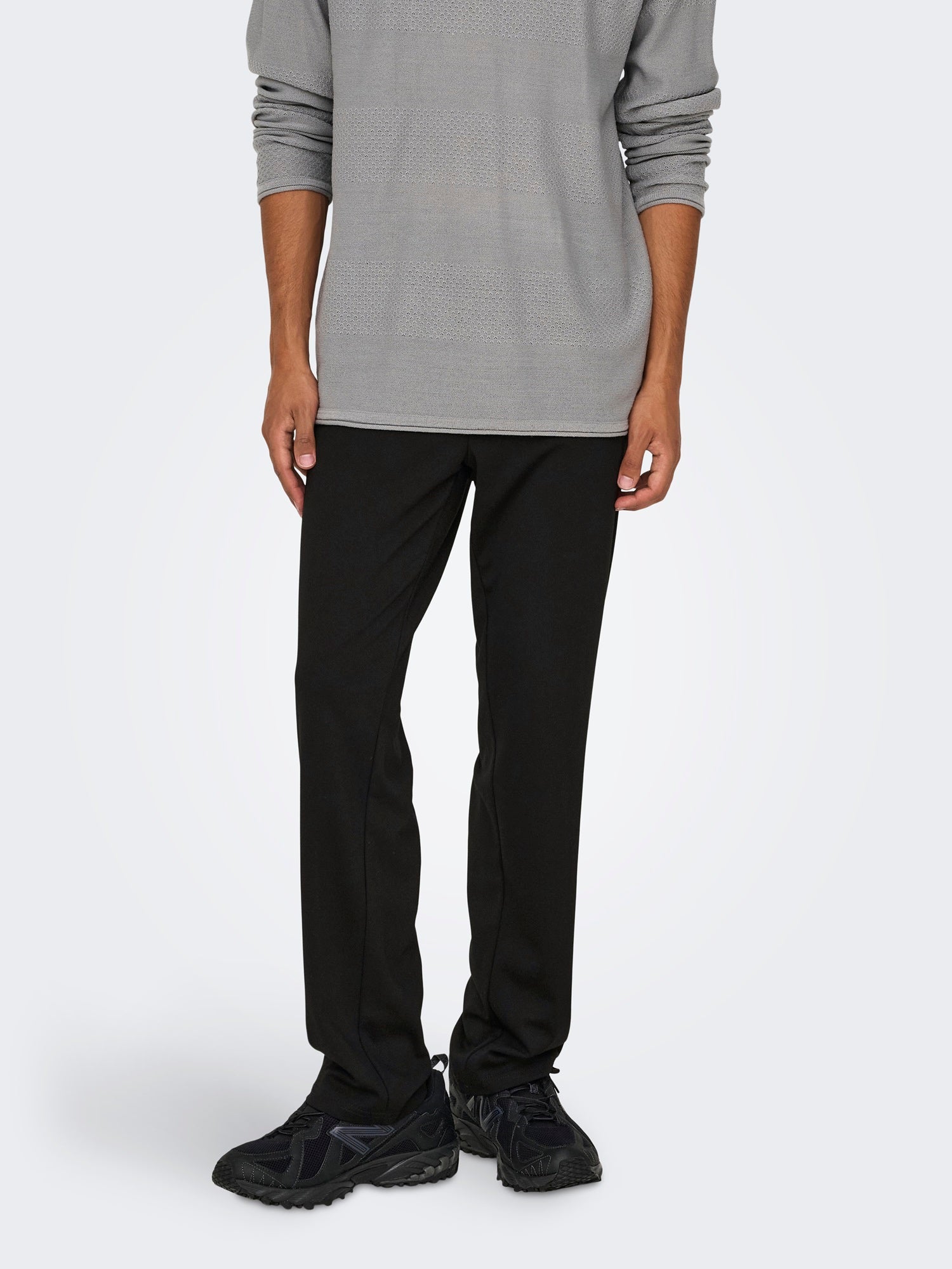 only-and-sons-miesten-housut-mark-regular-pant-musta-1