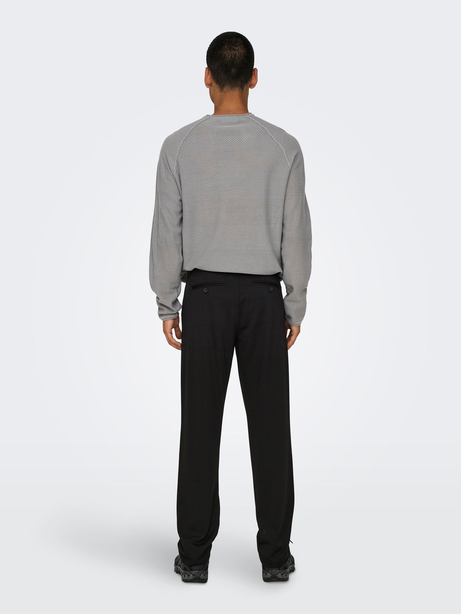 only-and-sons-miesten-housut-mark-regular-pant-musta-2
