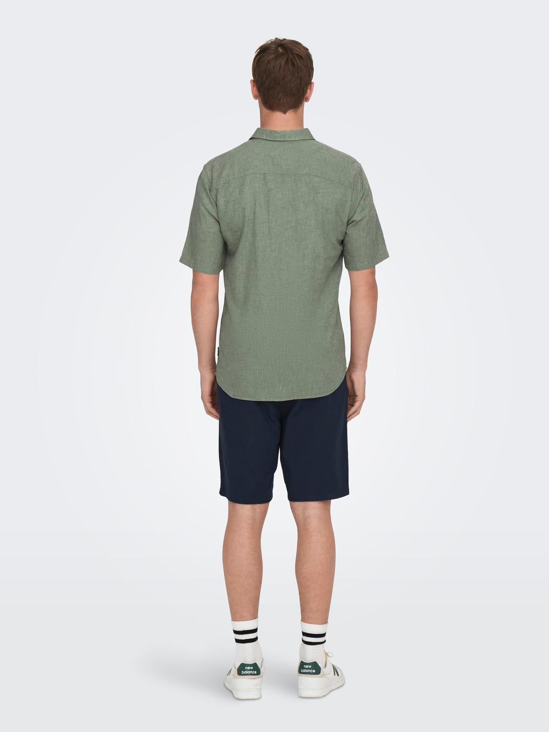 only-and-sons-miesten-kauluspaita-onscaiden-ss-solid-linen-armeijanvihrea-2