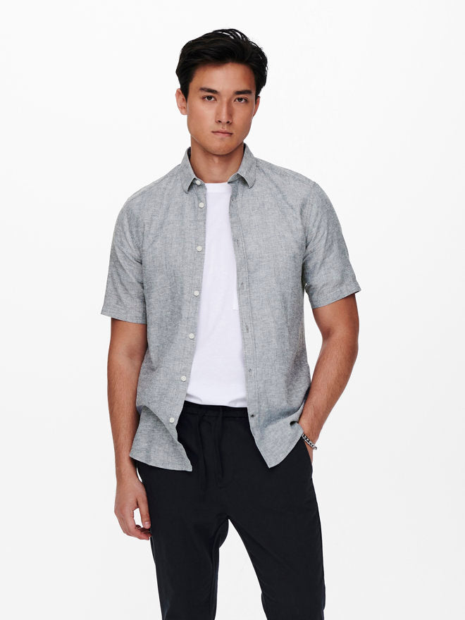 only-and-sons-miesten-kauluspaita-onscaiden-ss-solid-linen-sininen-kuosi-1