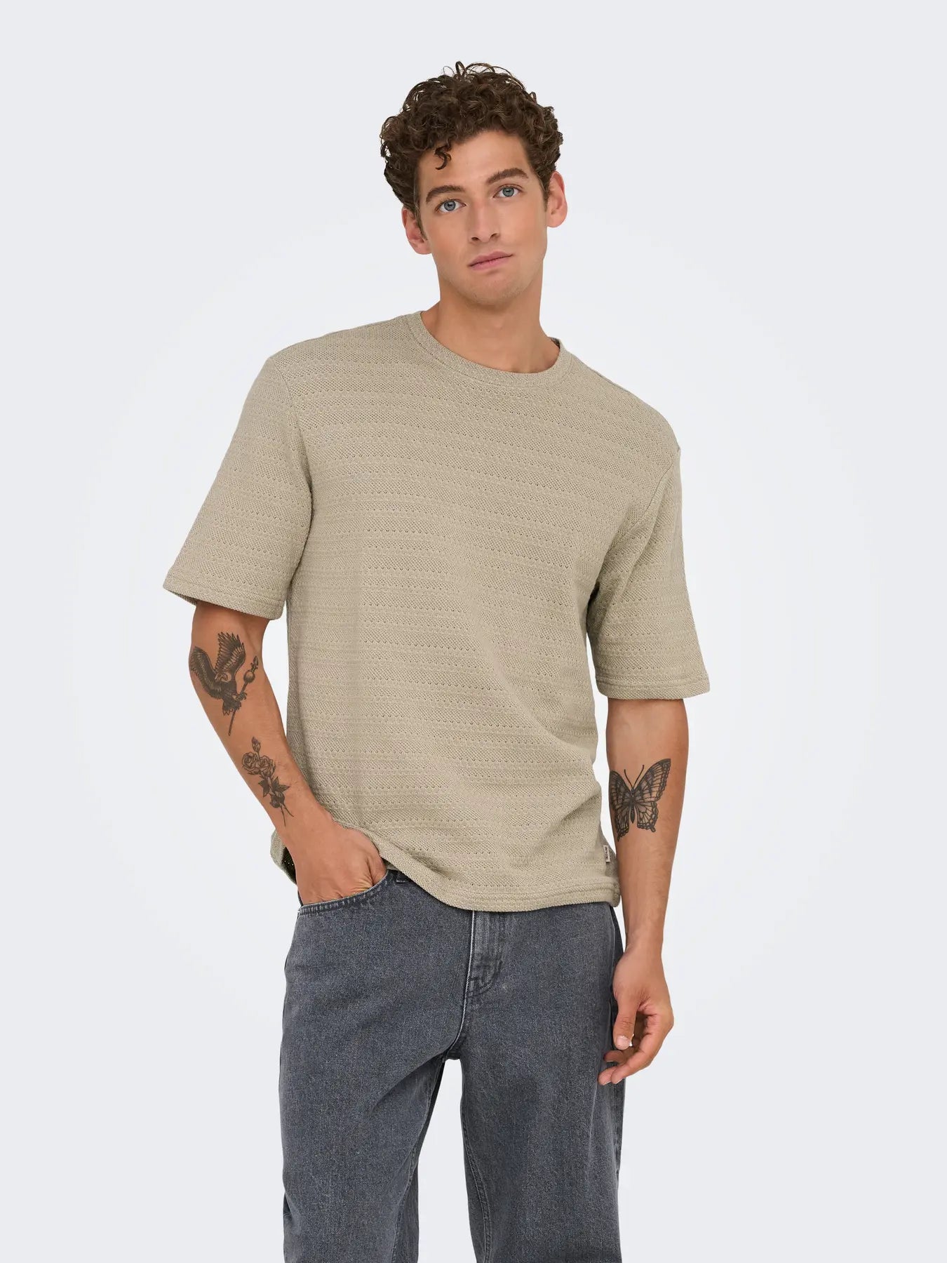 only-and-sons-miesten-t-paita-givo-reg-12-ss-crew-knit-string-1