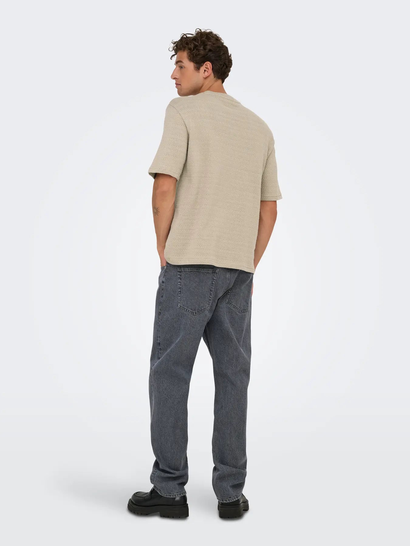 only-and-sons-miesten-t-paita-givo-reg-12-ss-crew-knit-string-2
