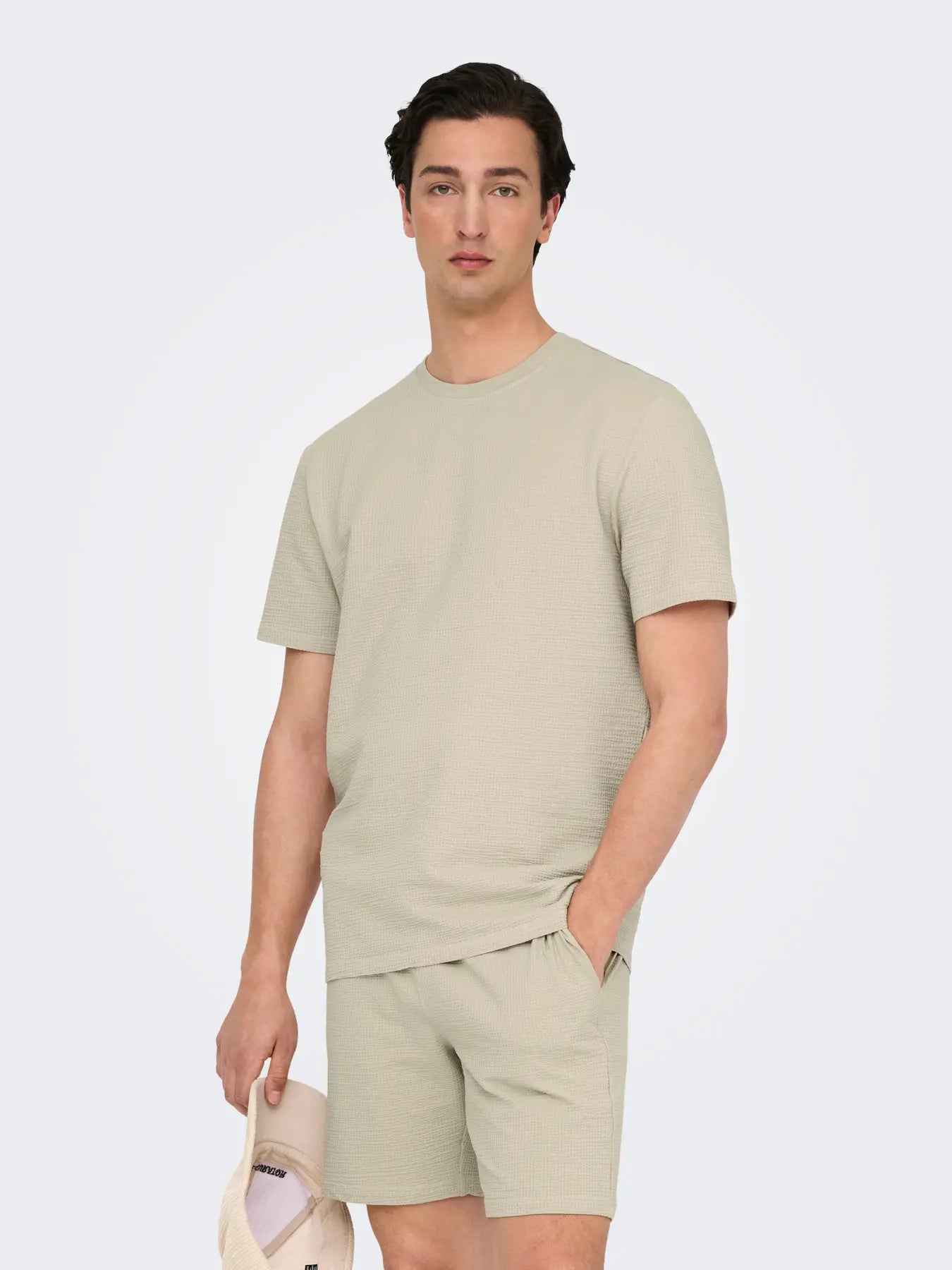 only-and-sons-miesten-t-paita-k-kian-reg-seersucker-ss-tee-silver-lining-1