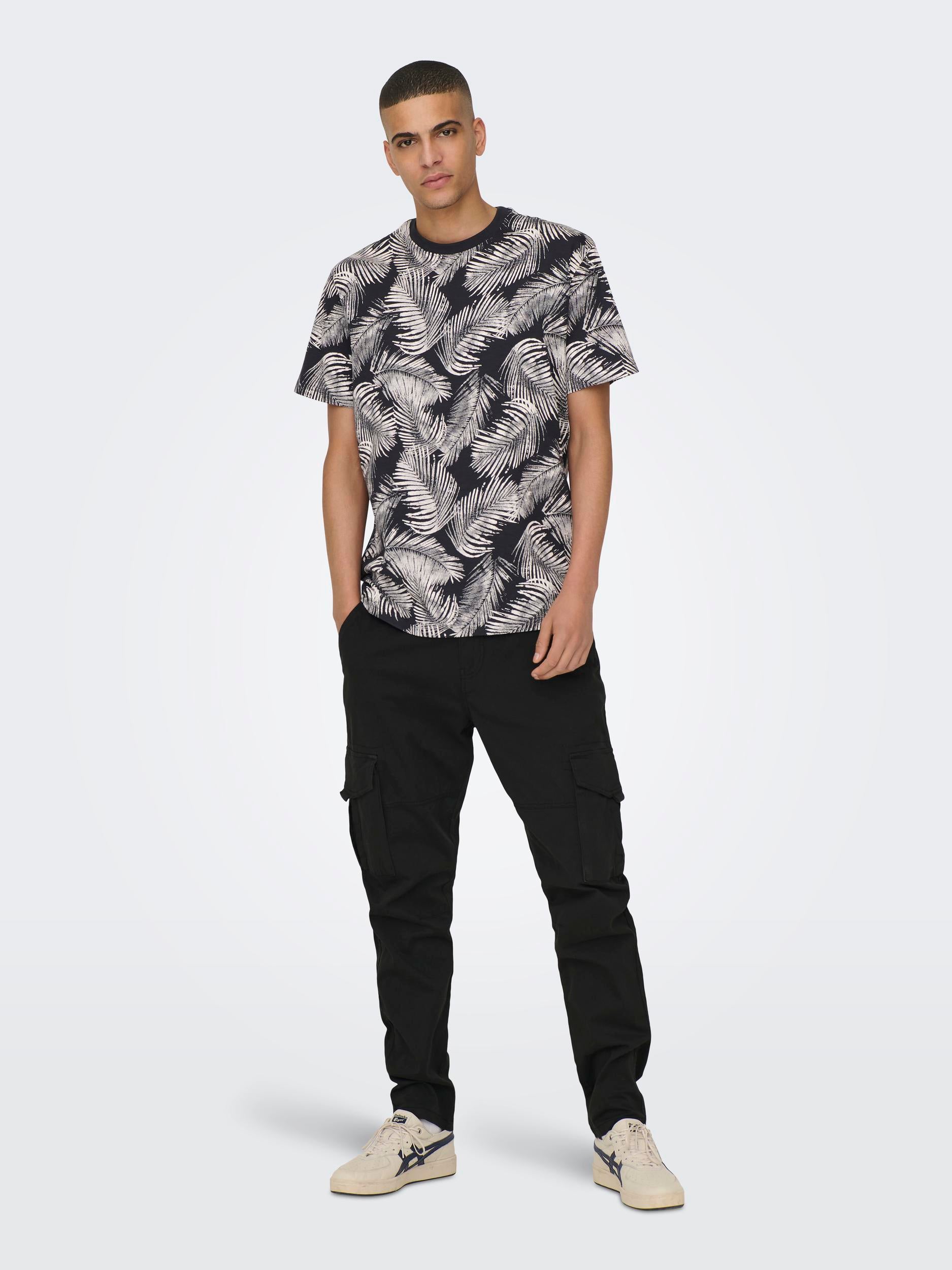 only-and-sons-t-paita-perry-reg-leaf-tummansininen-5