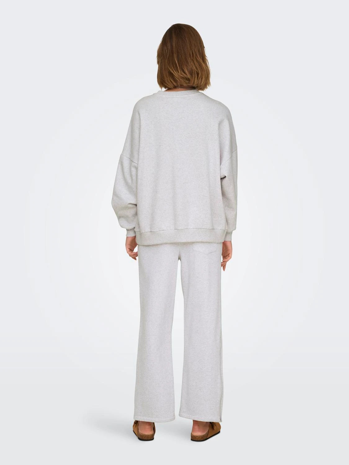 only-naisten-collegepusero-onldeborah-l-s-club-o-neck-vaaleanharmaa-2