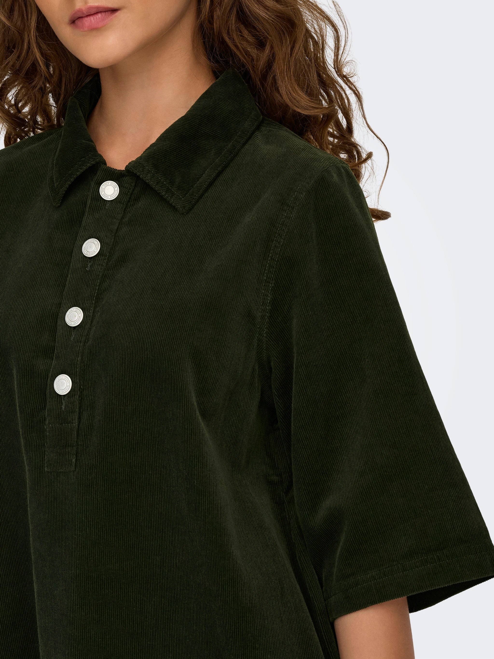 only-naisten-mekko-onlgry-nessa-s-s-cord-dress-armeijanvihrea-5