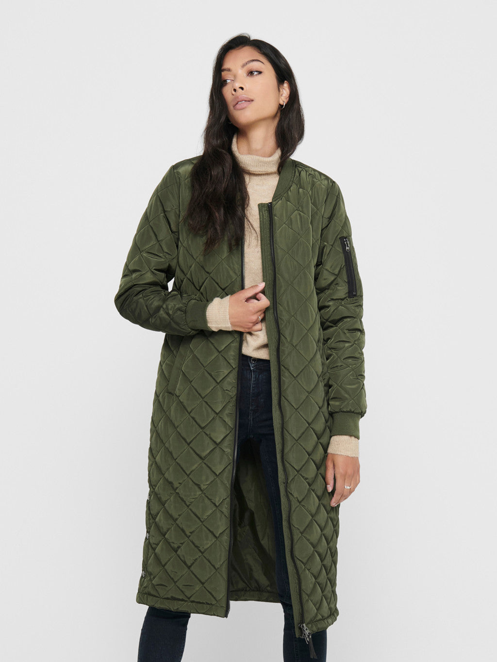 only-naisten-tikkitakki-onljessica-x-long-quilted-coat-noos-armeijanvihrea-1