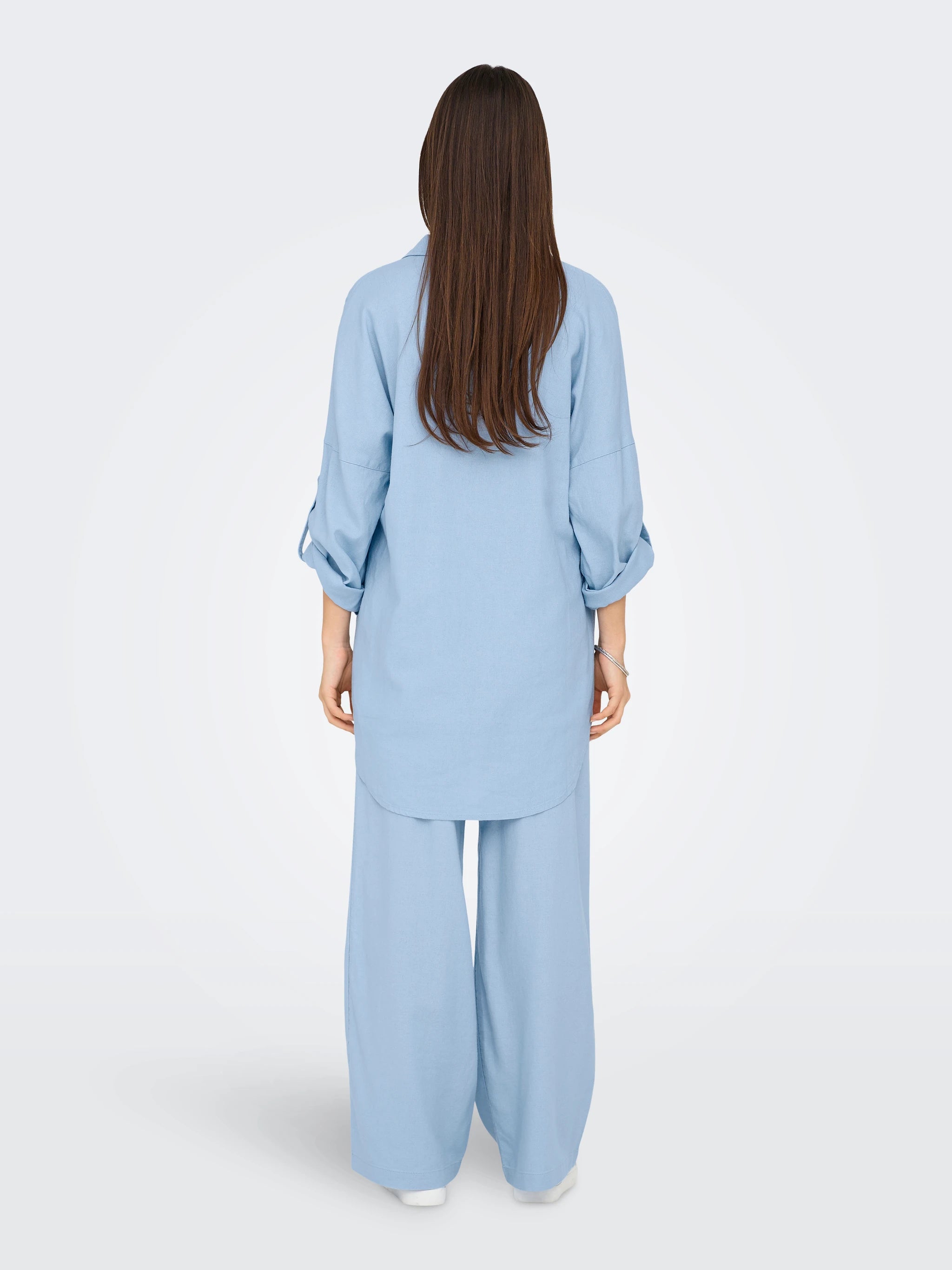 only-naisten-tunika-onlcaro-3-4-linen-bl-tunic-cc-pnt-vaaleansininen-2