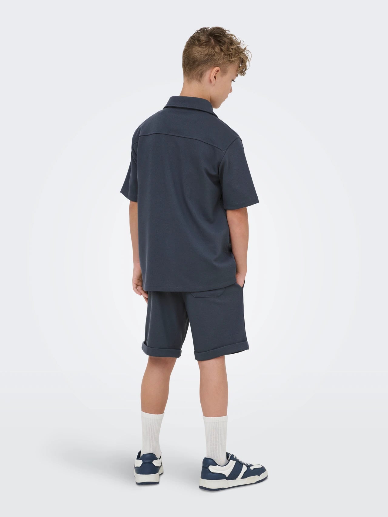 Only and Sons Junior lasten shortsit OSJNEW Kodyl Sweatshorts, tummansininen