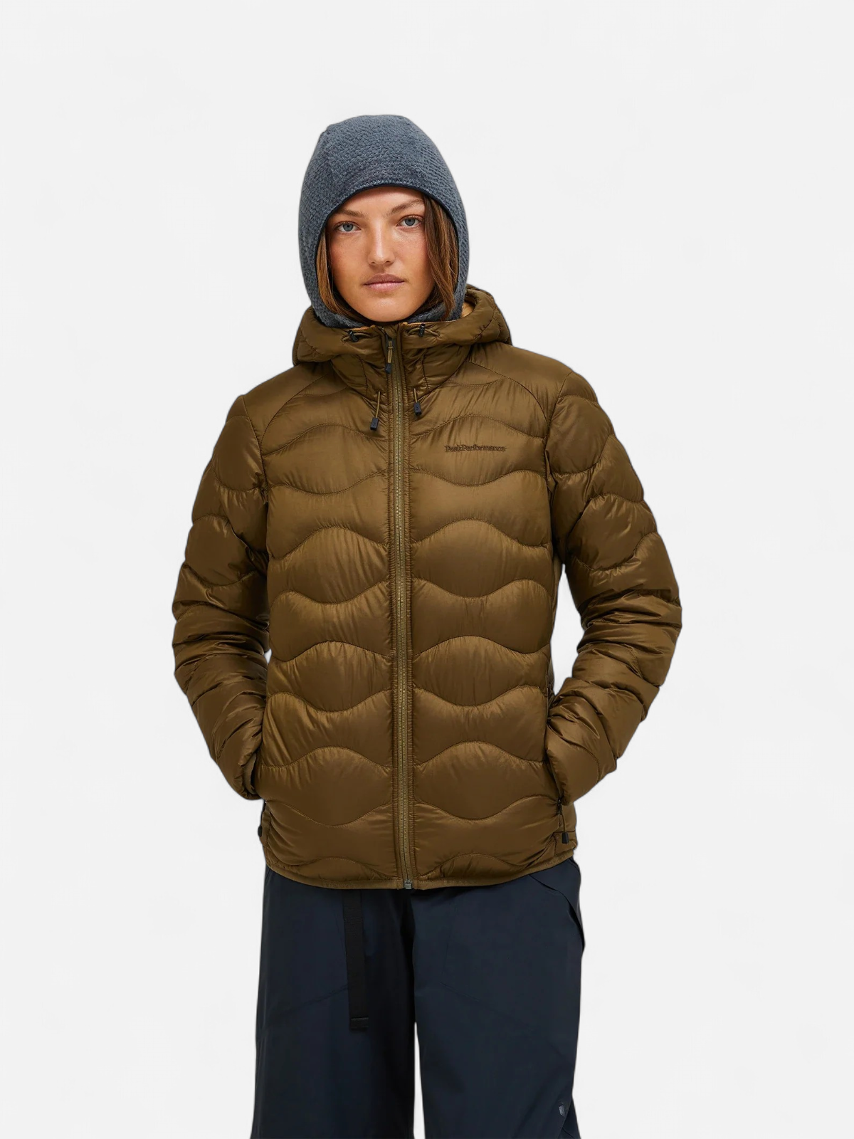 Peak Performance Naisten Kevytuntuvatakki, W Helium Down Hood Jacket Armeijanvihreä - Kekäle.fi