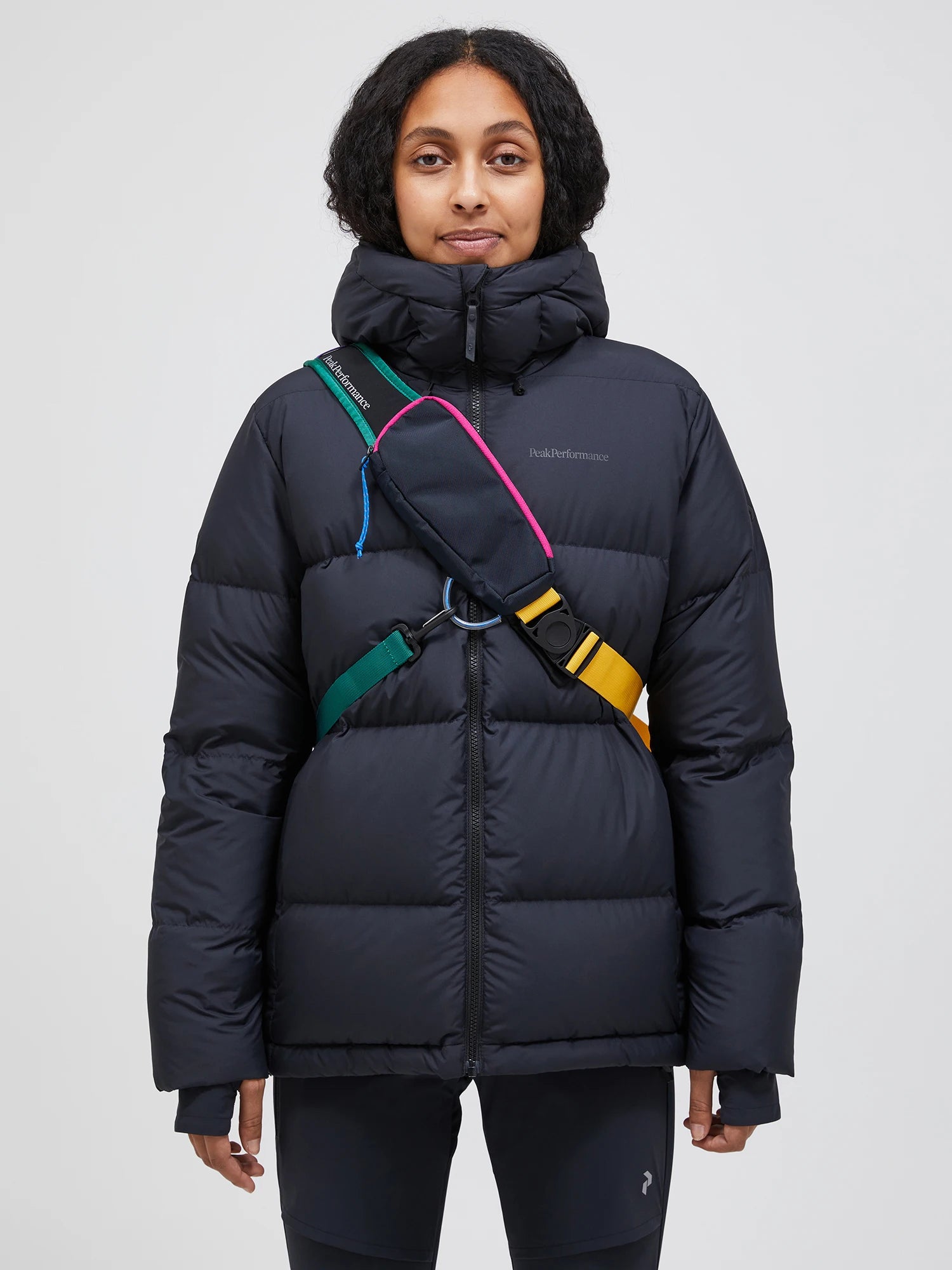 peak-performance-naisten-untuvatakki-w-rivel-puffer-musta-1