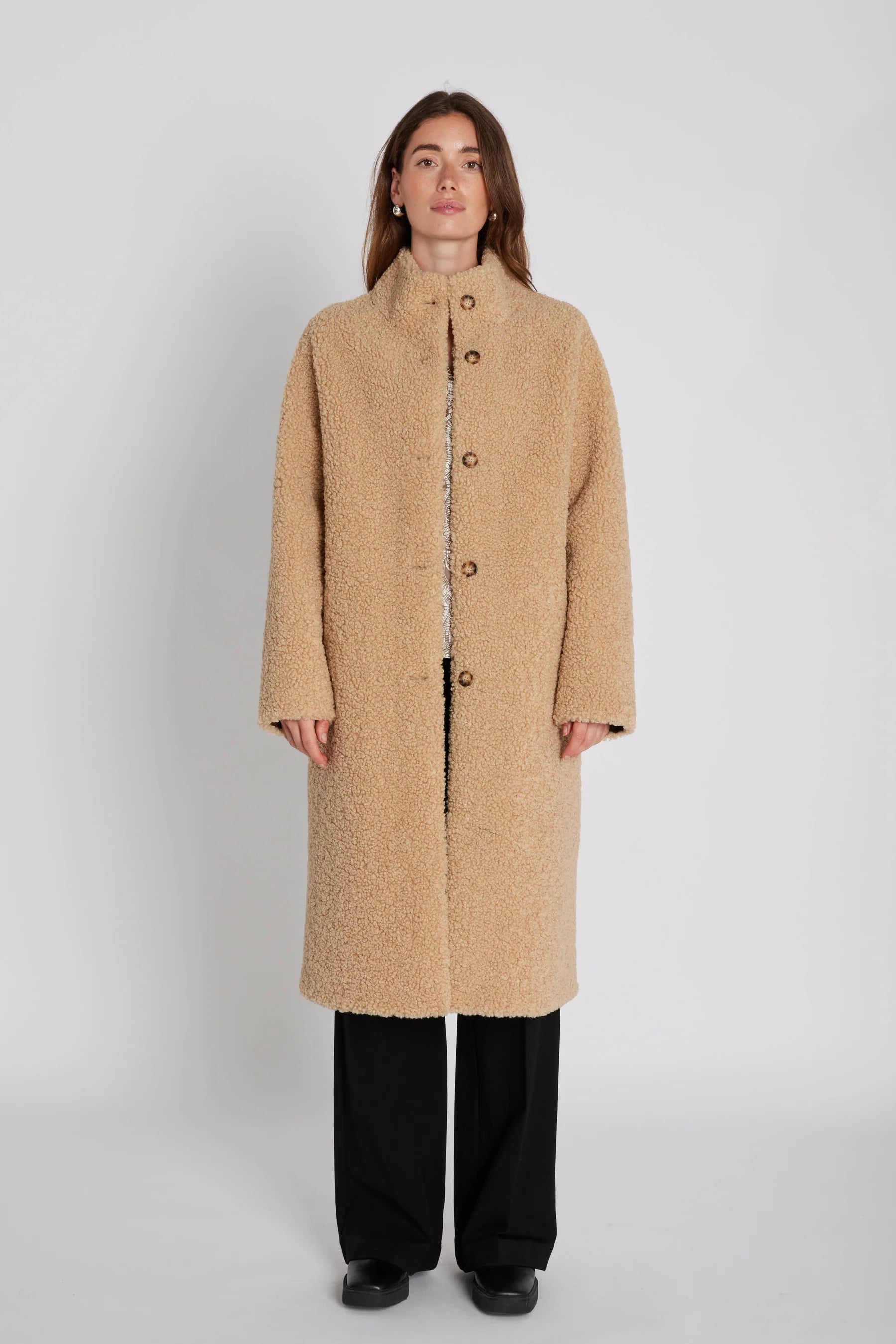philosophy-blues-original-naisten-takki-teddo-jacket-beige-2