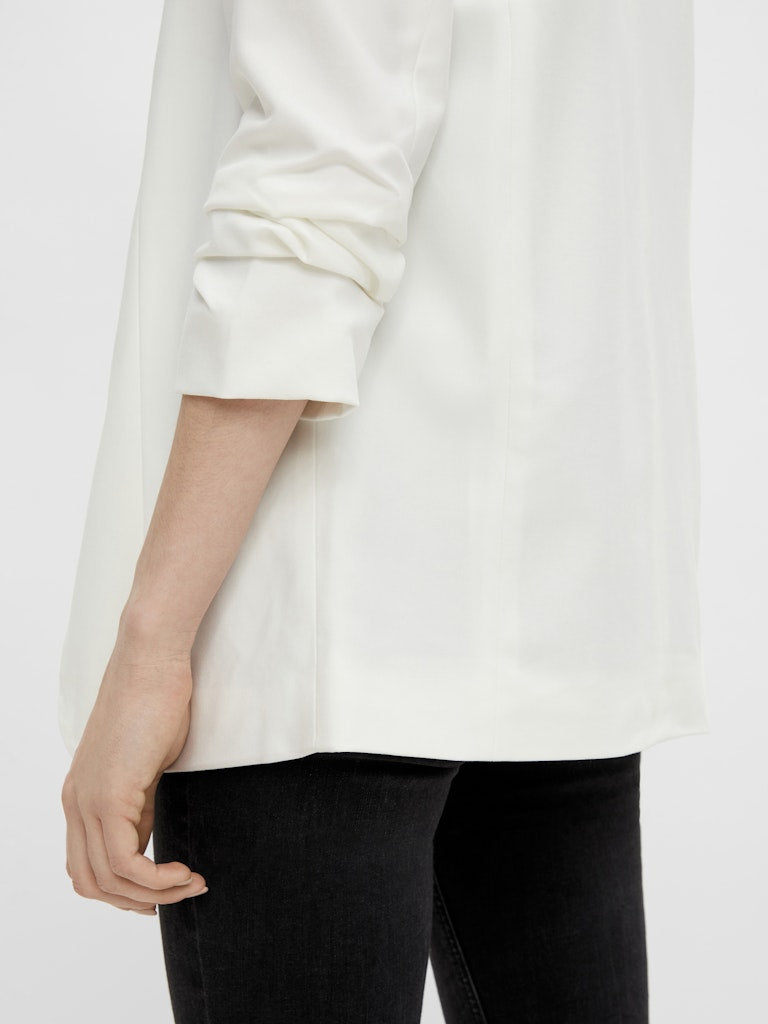 pieces-bleiseri-pcboss-blazer-cloud-dancer-7