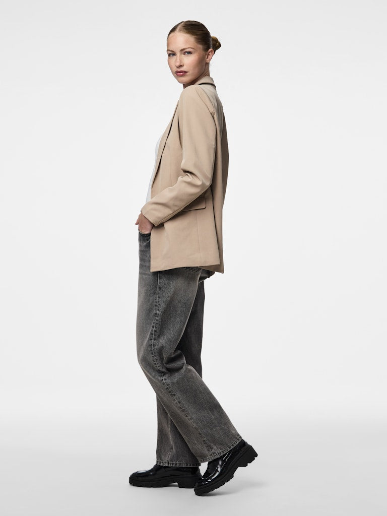 pieces-naisten-bleiseri-pcbozzy-ls-loose-blazer-silver-mink-3