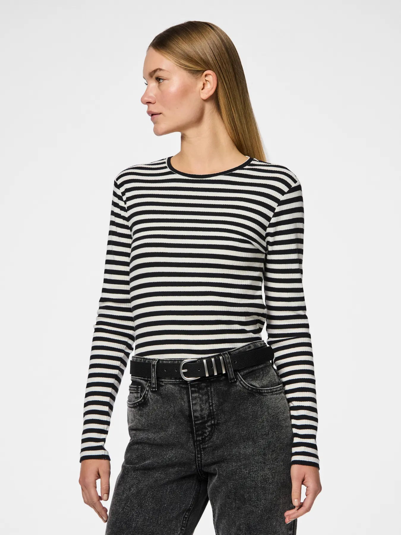 pieces-naisten-vyo-pclea-jeans-belt-black-black-w-silver-2