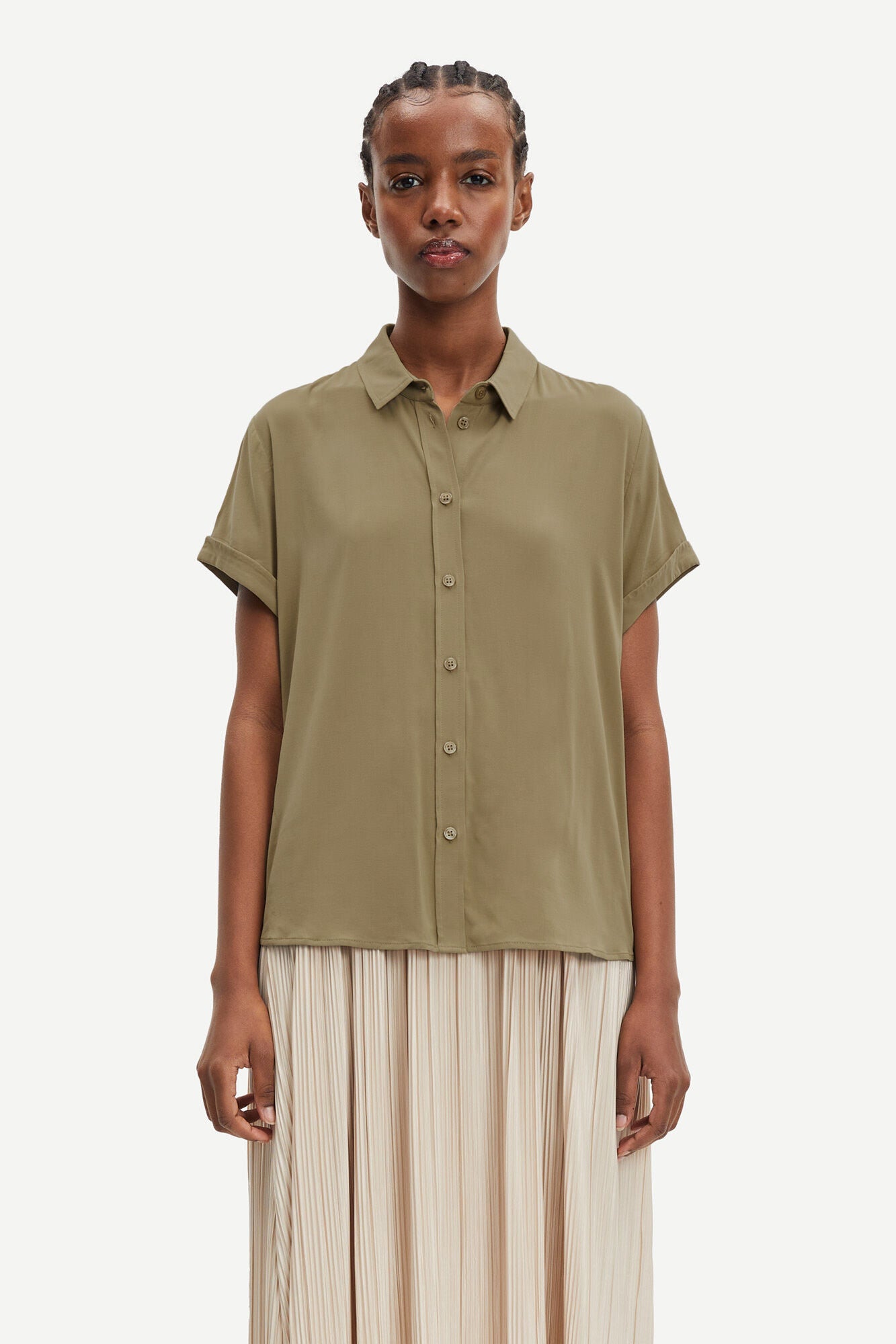 samsoe-and-samsoe-naisten-lyhythihainen-kauluspaita-majan-ss-shirt-9942-khaki-1