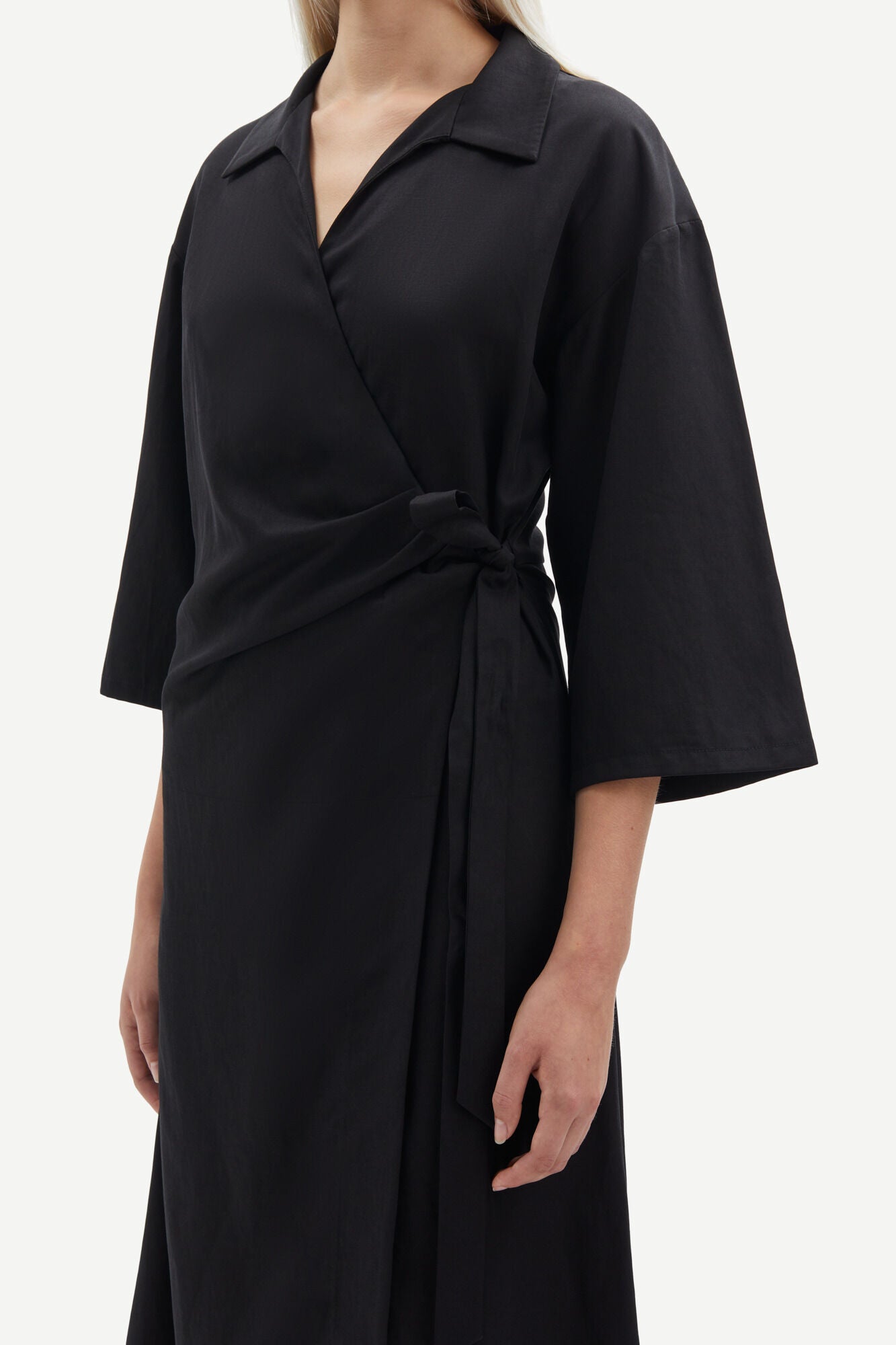 samsoe-and-samsoe-naisten-midimekko-sahani-dress-15151-musta-5