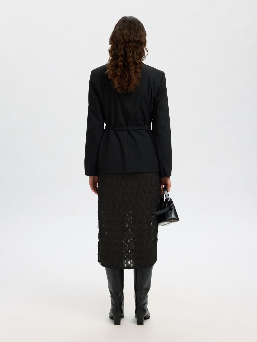 selected-femme-naisten-hame-slfmarion-hw-midi-skirt-b-black-2