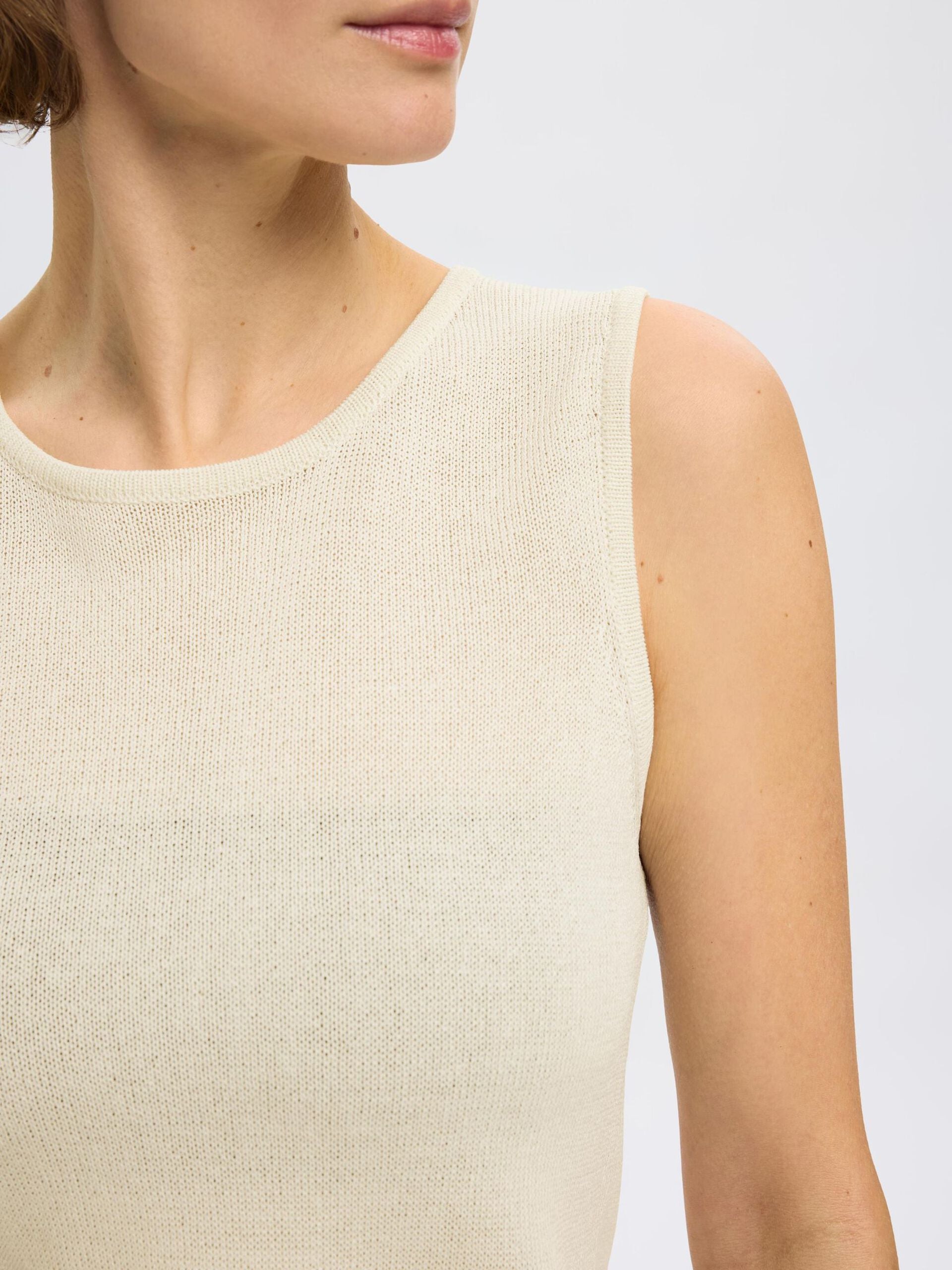 selected-femme-naisten-hihaton-toppi-slfmoon-sus-sl-knit-top-luonnonvalkoinen-4