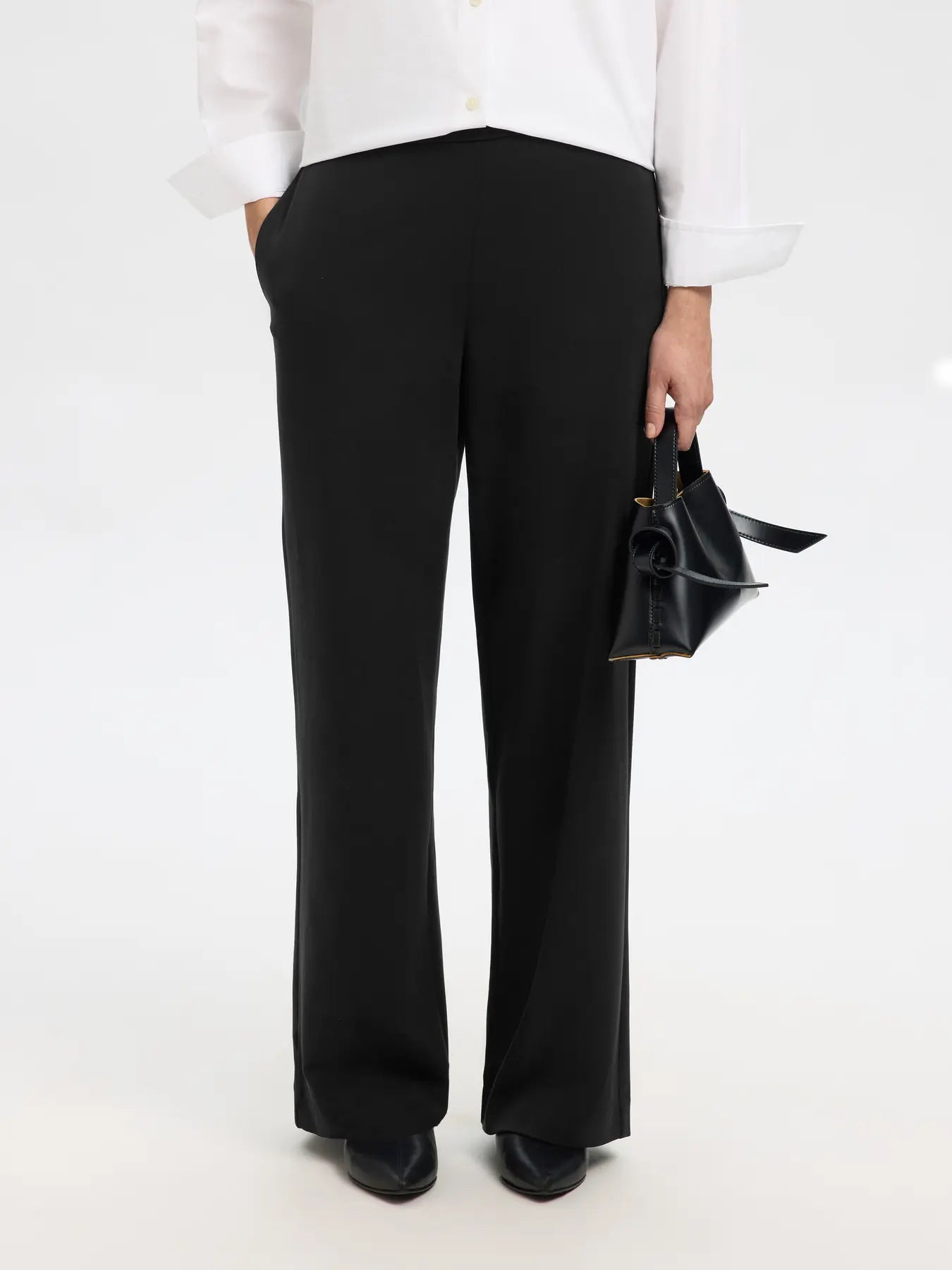 selected-femme-naisten-housut-slfemma-tara-mw-wide-pant-black-2