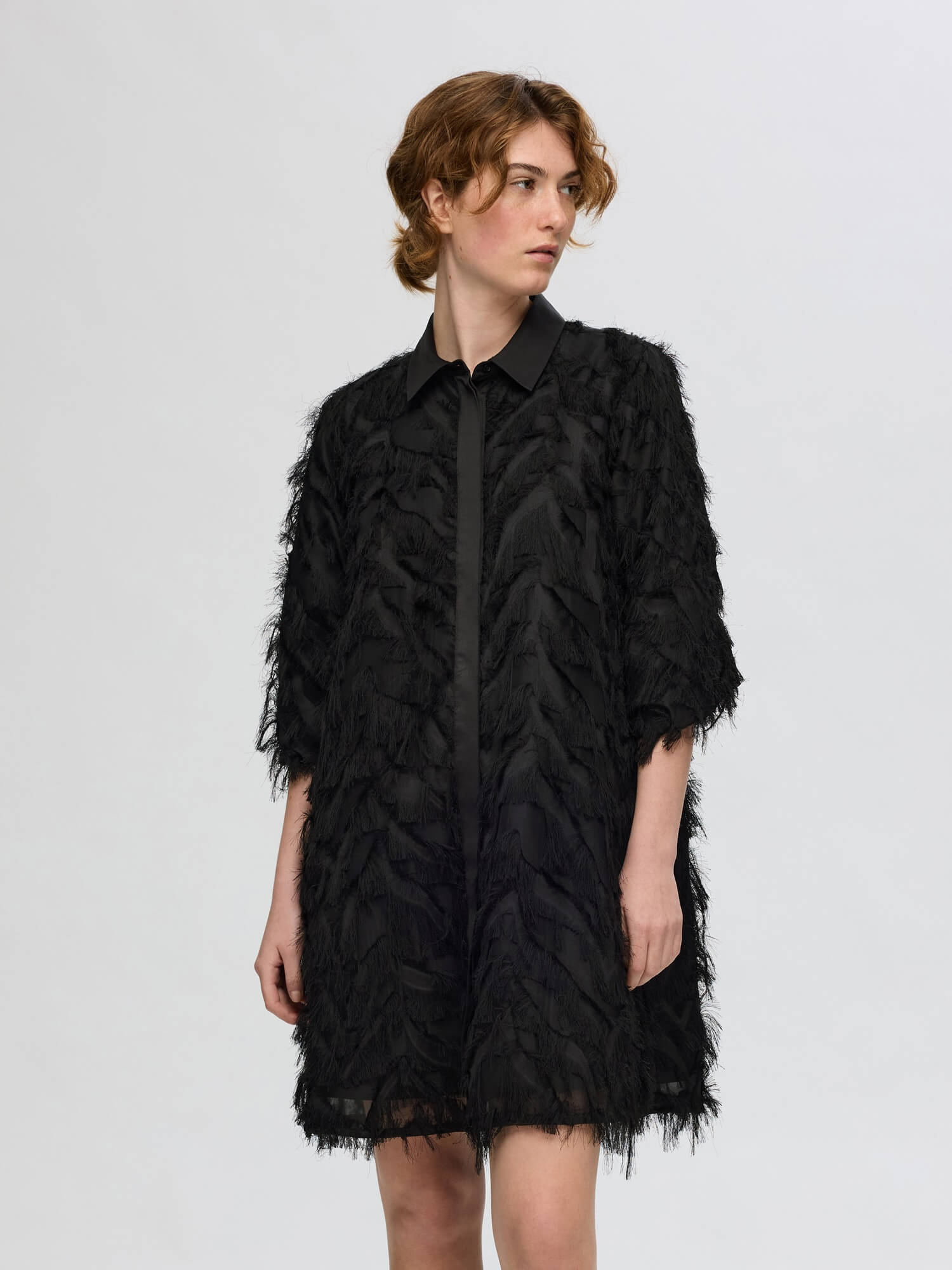 selected-femme-naisten-mekko-lfmyline-3-4-short-fluffy-shirt-dress-musta-1