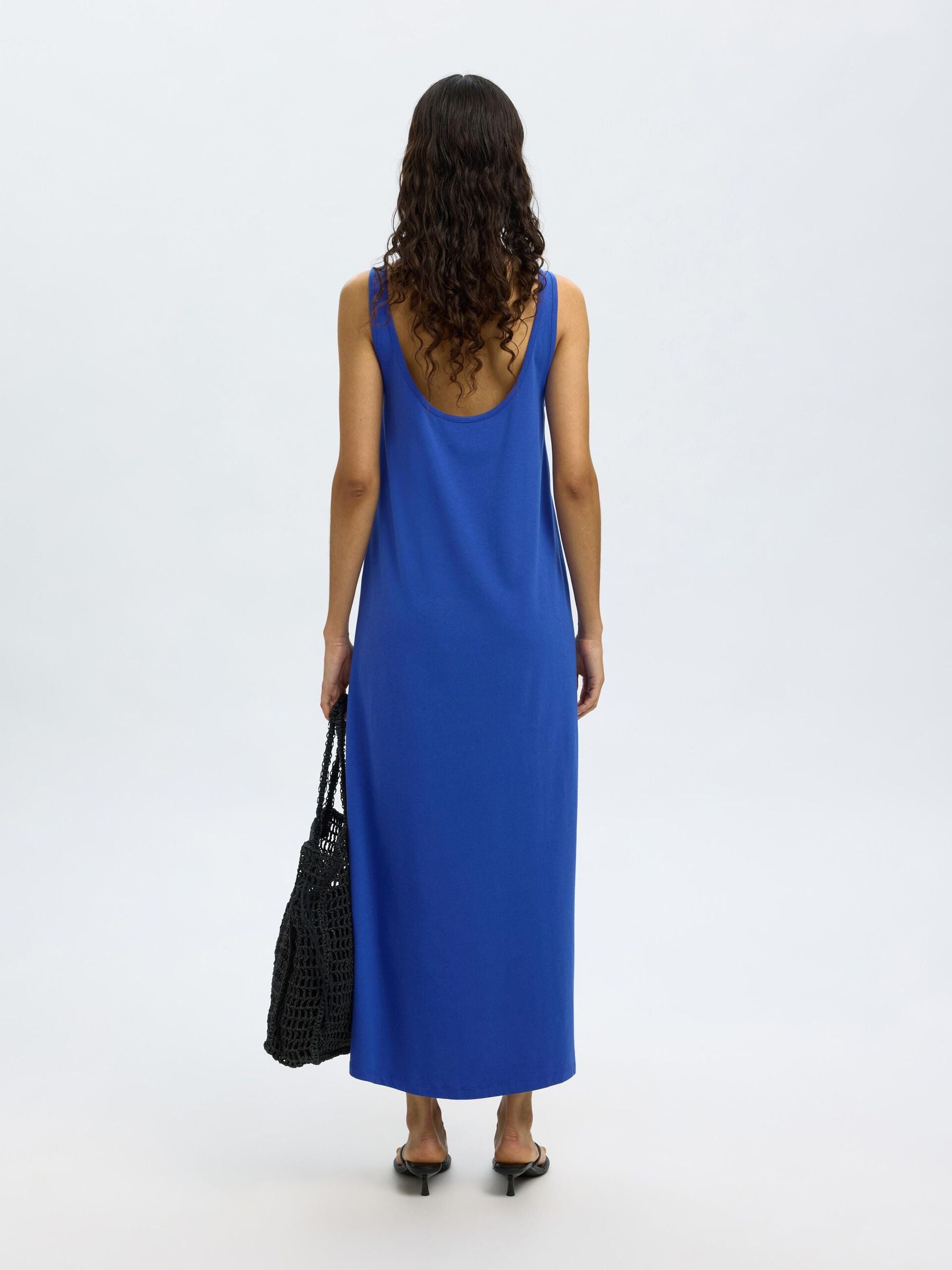 selected-femme-naisten-mekko-slfanola-sl-low-back-ankle-dress-sininen-3