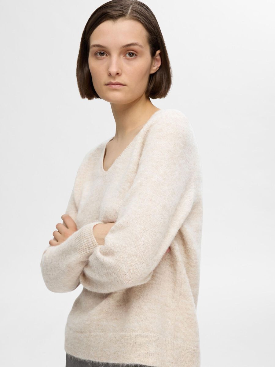 selected-femme-naisten-neule-slflulu-new-ls-knit-v-neck-b-noos-luonnonvalkoinen-3