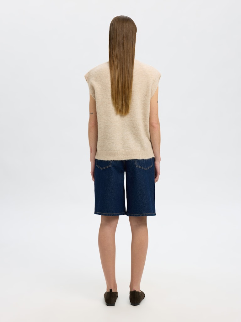selected-femme-naisten-neuleliivi-slflulu-sl-knit-vest-luonnonvalkoinen-4
