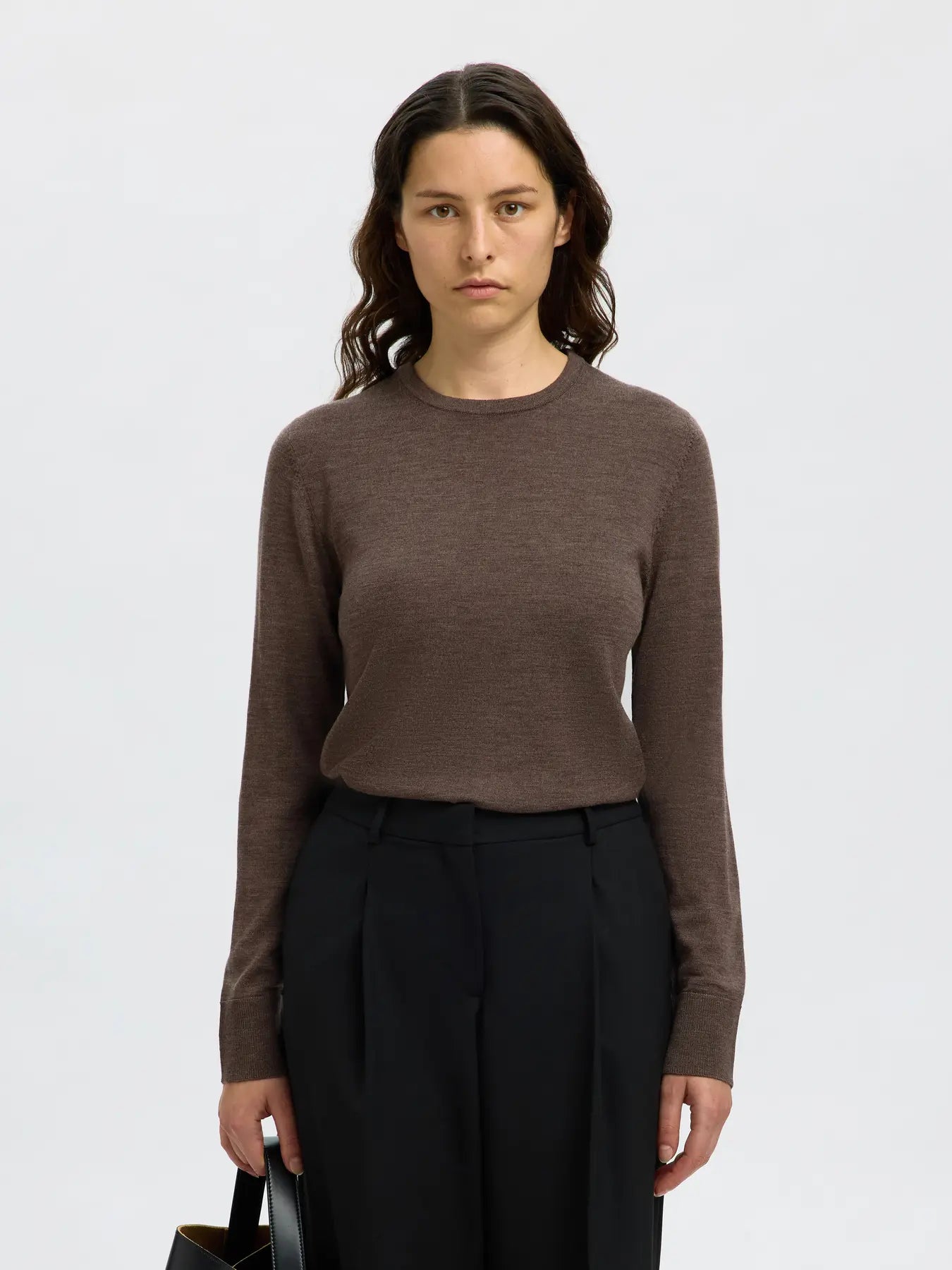 selected-femme-naisten-neulepaita-slfthea-ls-knit-merino-o-neck-noos-delicioso-1