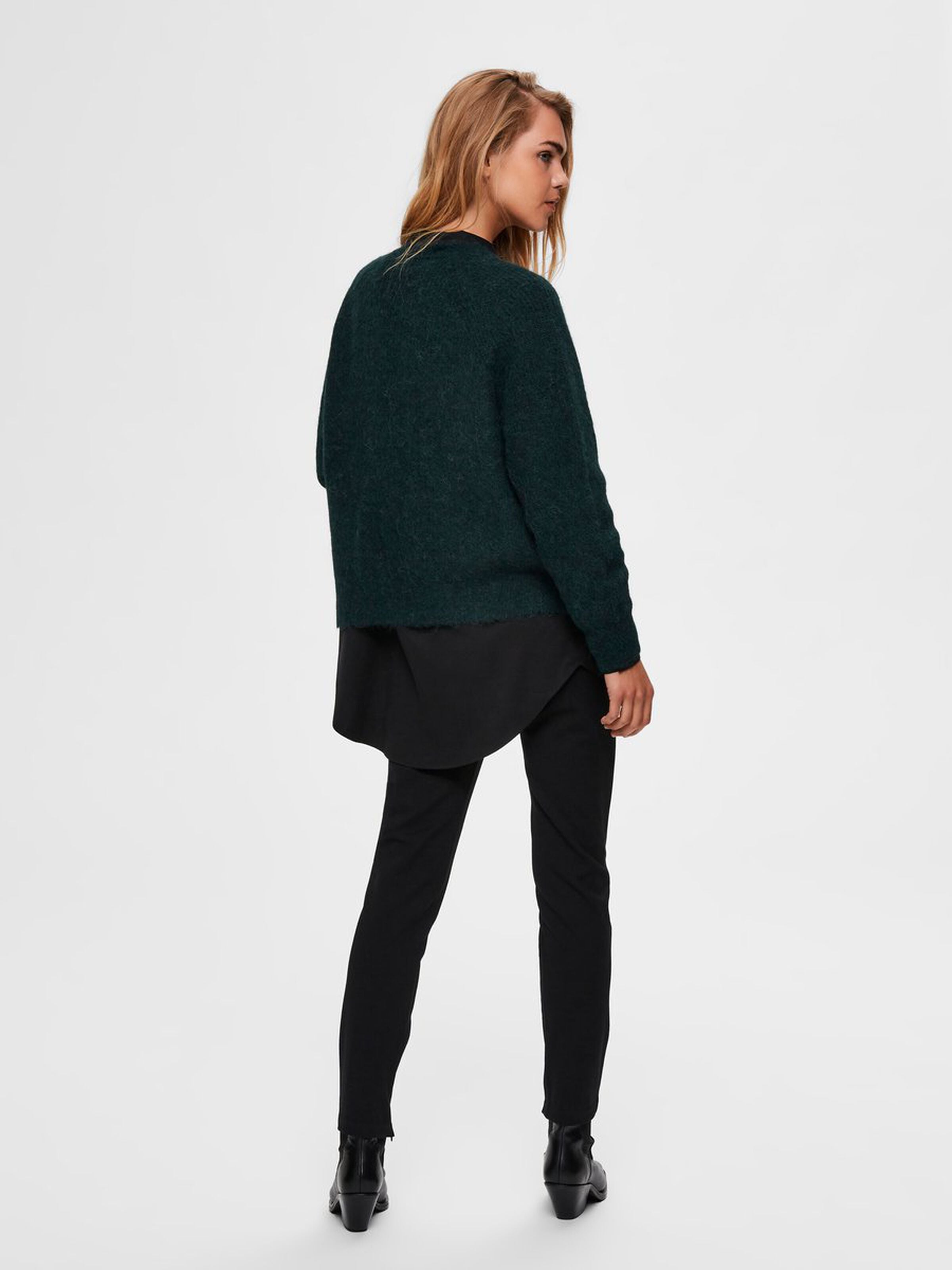 selected-femme-naisten-neuletakki-lulu-ls-knit-short-cardigan-armeijanvihrea-2
