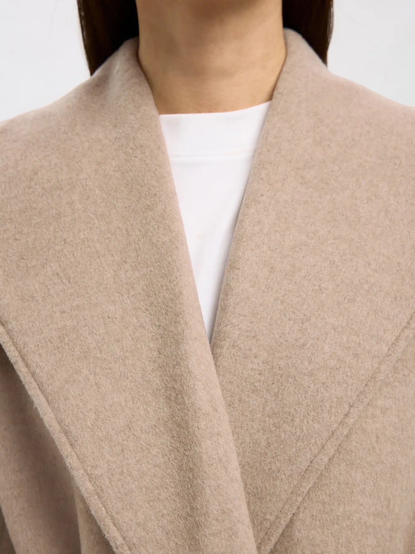 selected-femme-naisten-takki-slfrosa-lano-coat-sandshell-melange-4