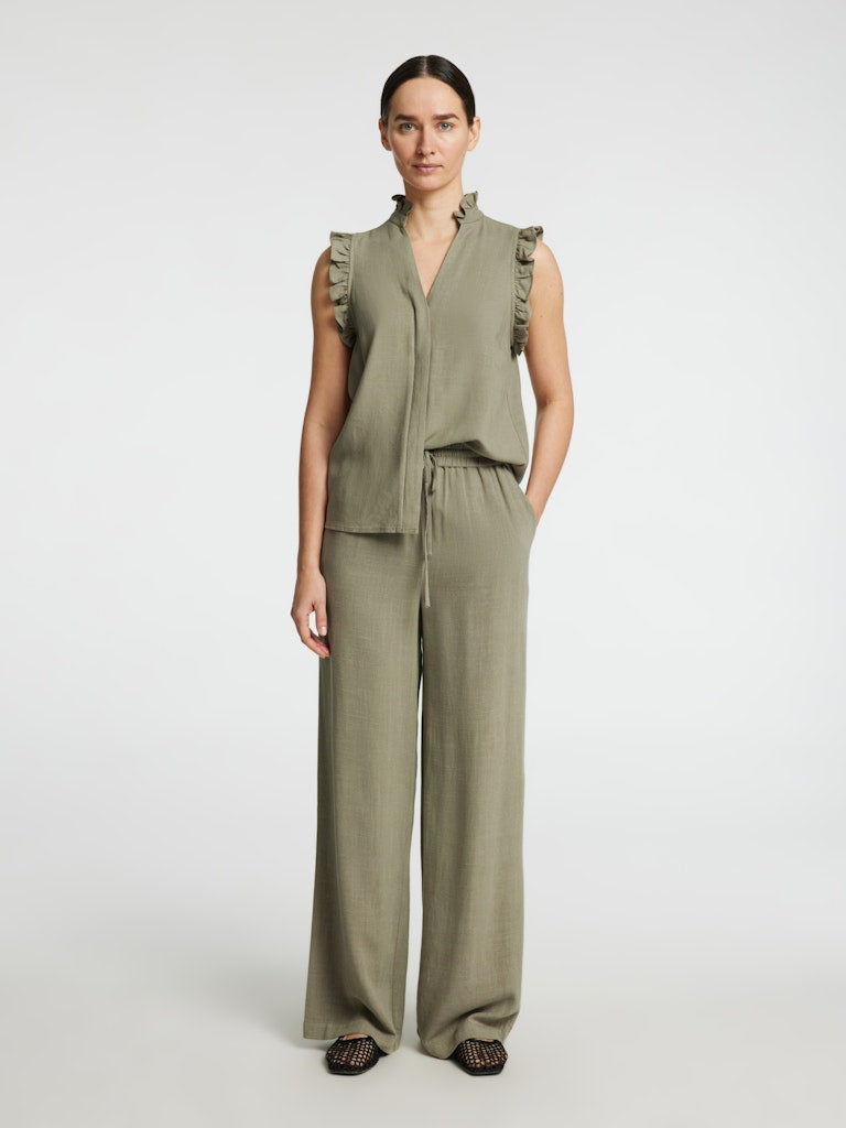 selected-femme-naisten-toppi-slfviva-sl-ruffle-top-khaki-4