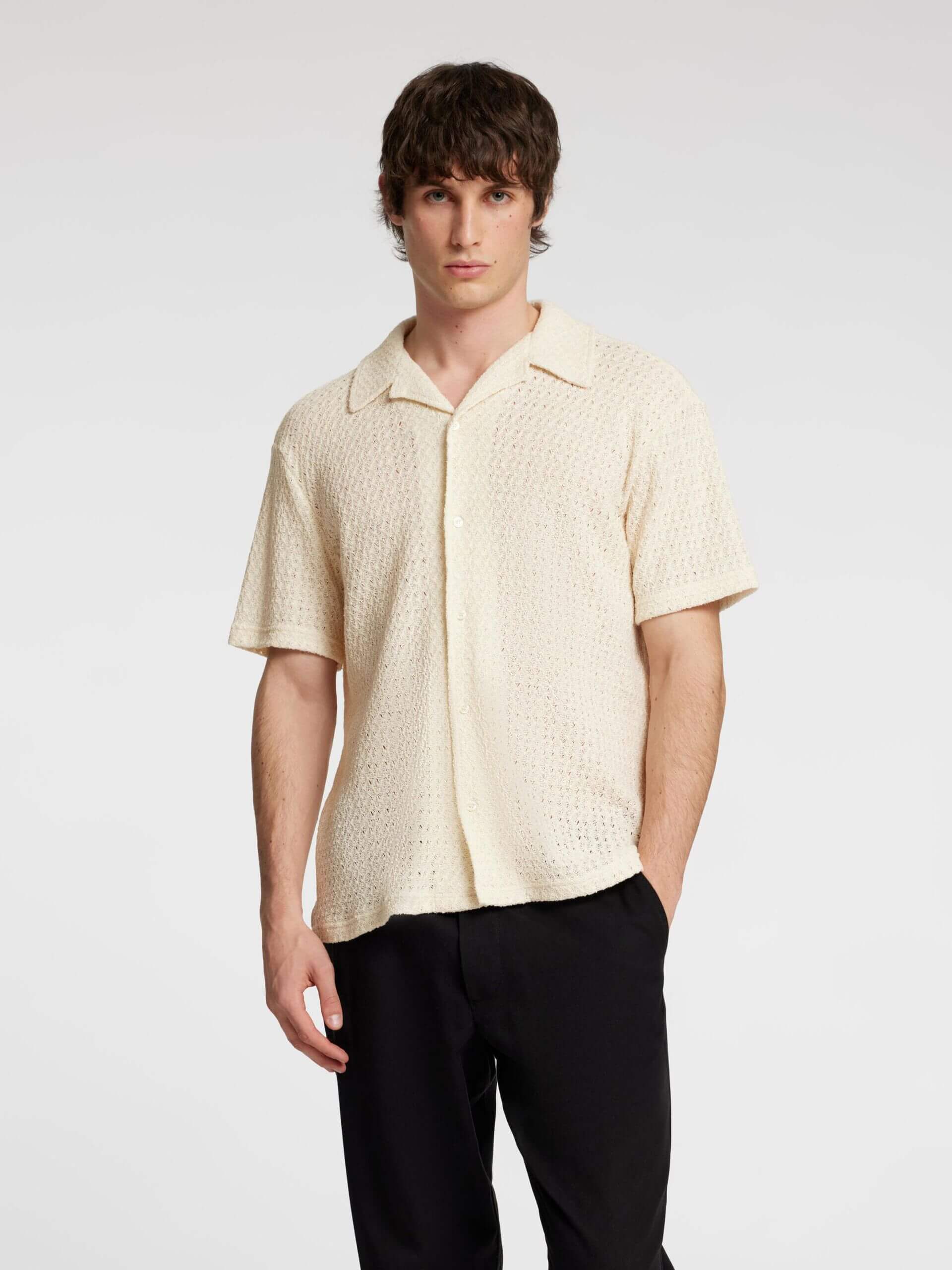 selected-miesten-kauluspaita-relax-bane-ss-jersey-shirt-luonnonvalkoinen-1