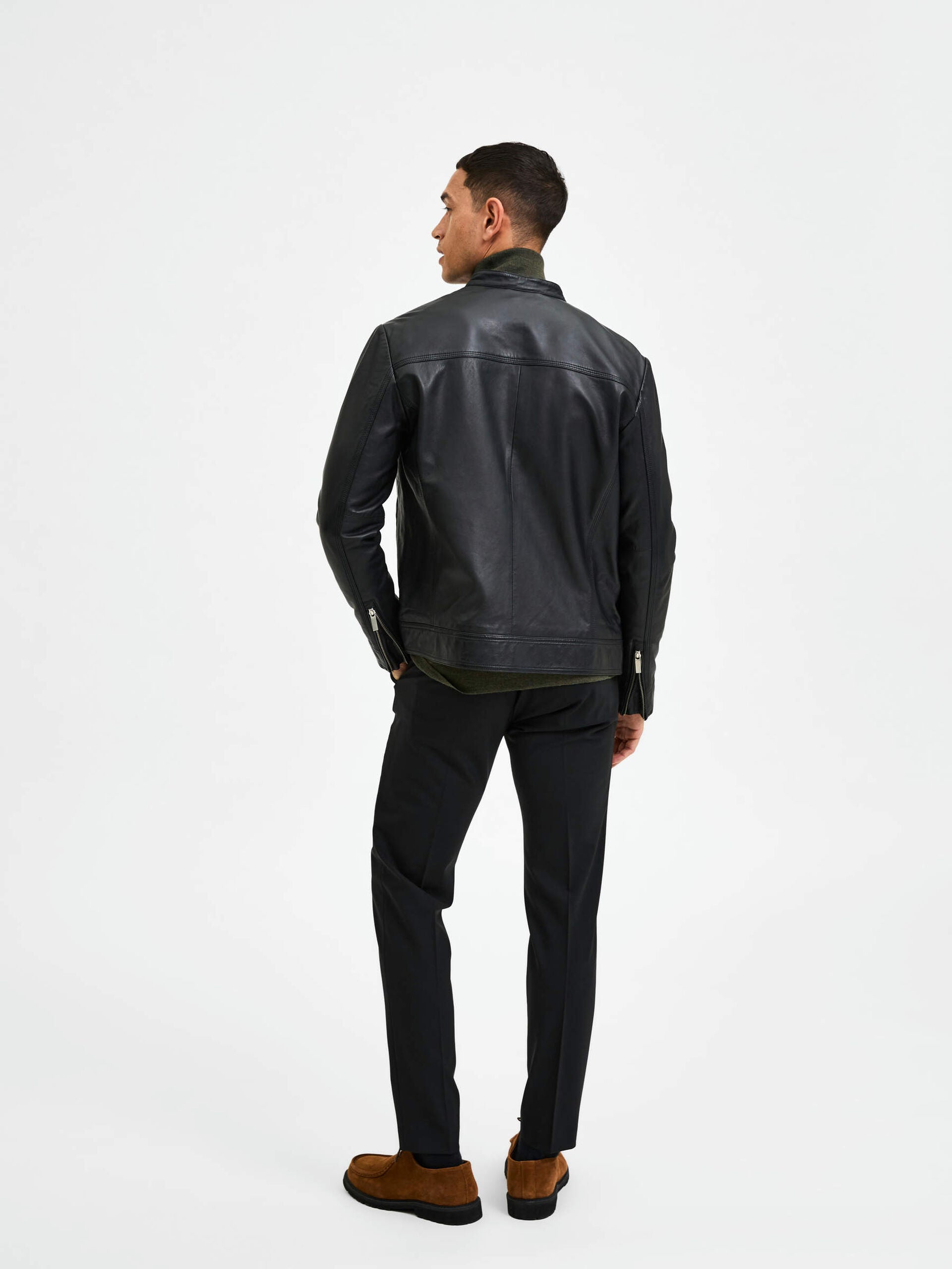 selected-miesten-nahkatakki-archive-classic-leather-jacket-musta-2