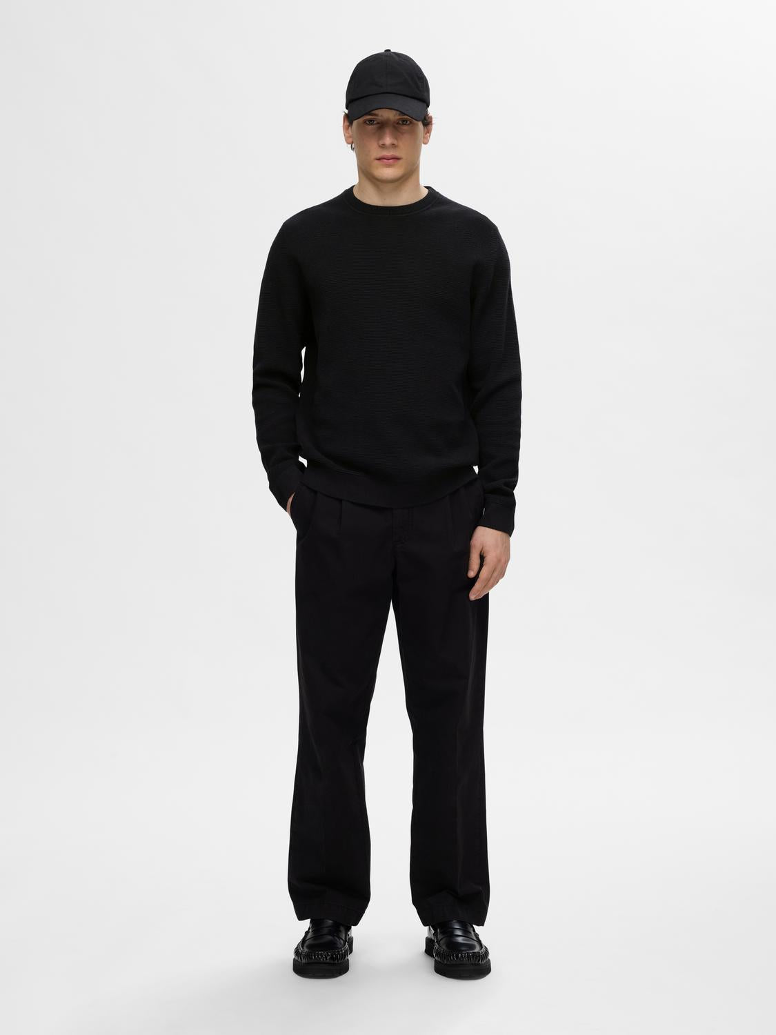 selected-miesten-neulepusero-ross-ls-knit-structure-nos-organic-cotto-musta-4
