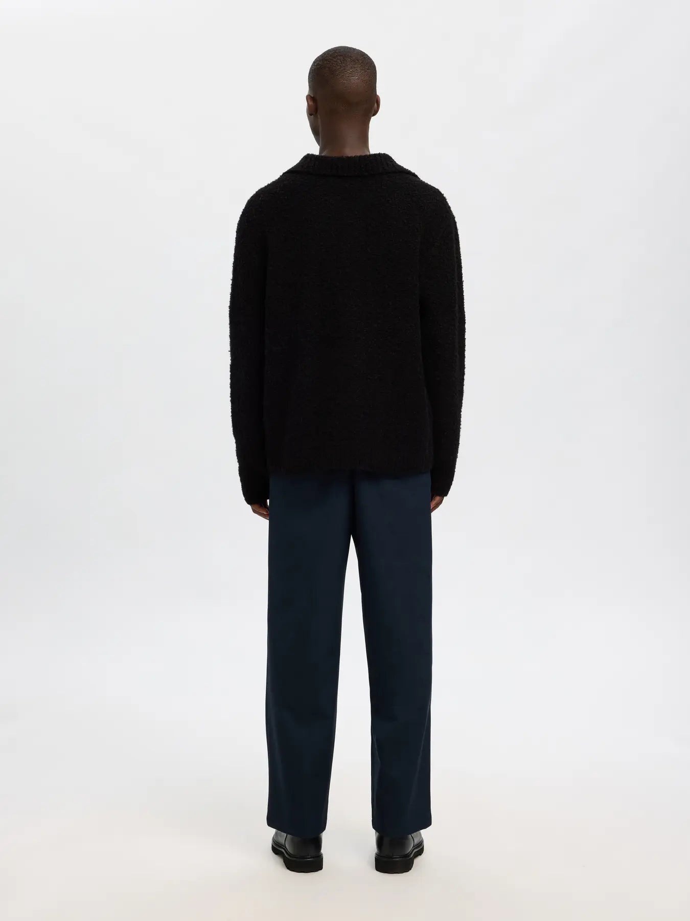 selected-miesten-neuletakki-lloyd-ls-knit-boucle-black-2