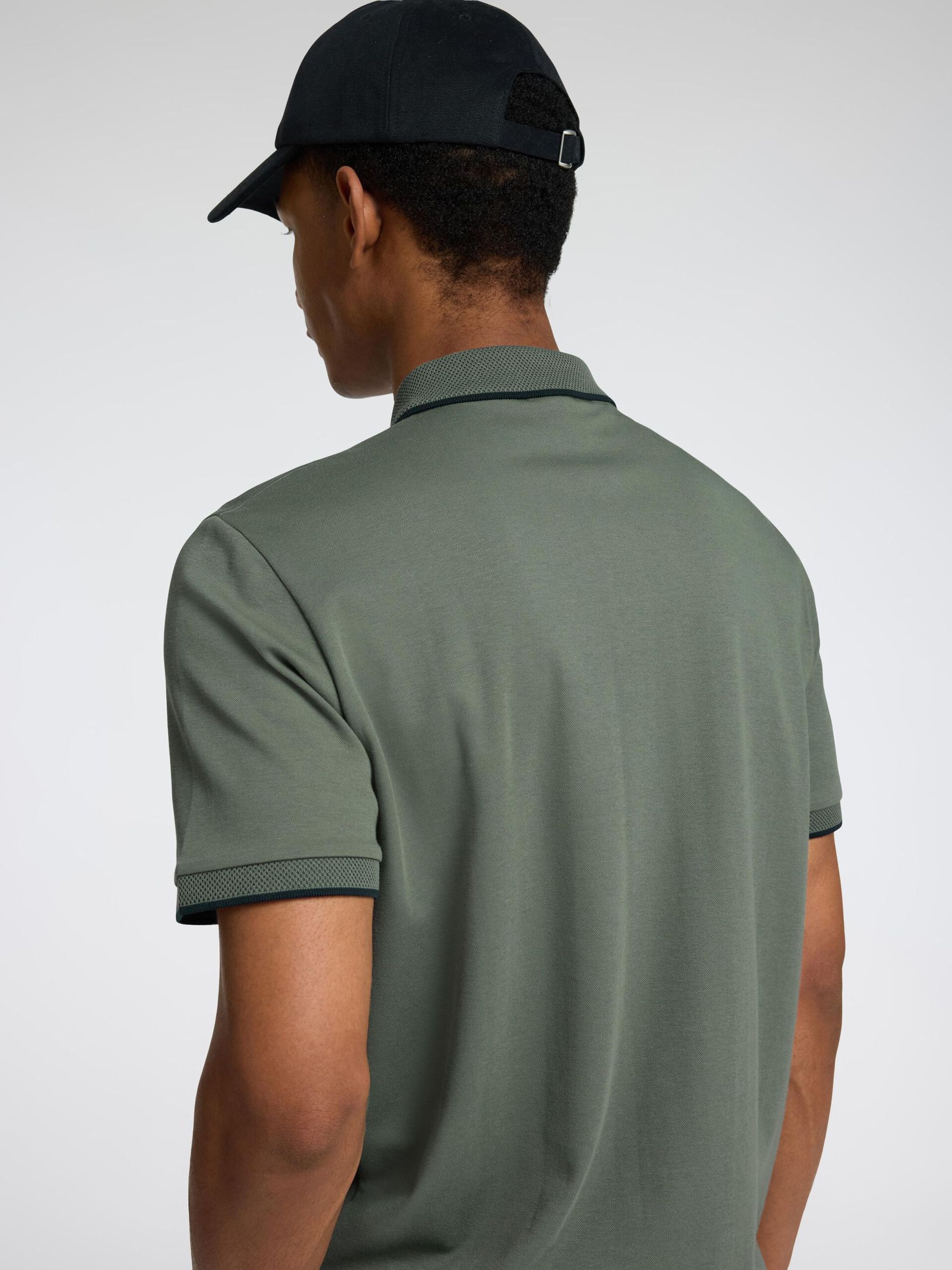 selected-miesten-pikeepaita-fave-sport-zip-ss-polo-khaki-2