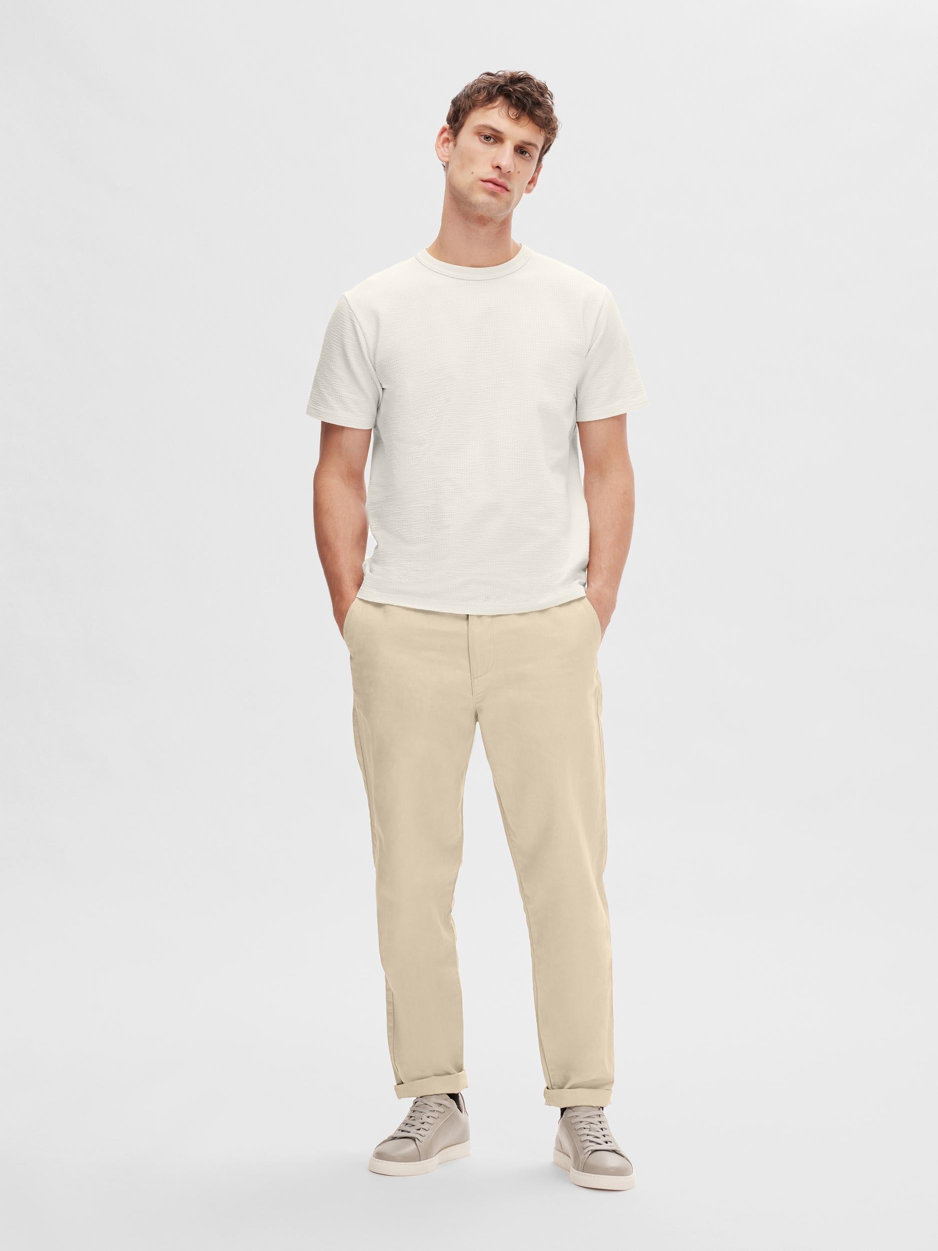 selected-miesten-t-paita-sander-seersucker-ss-o-neck-valkoinen-5