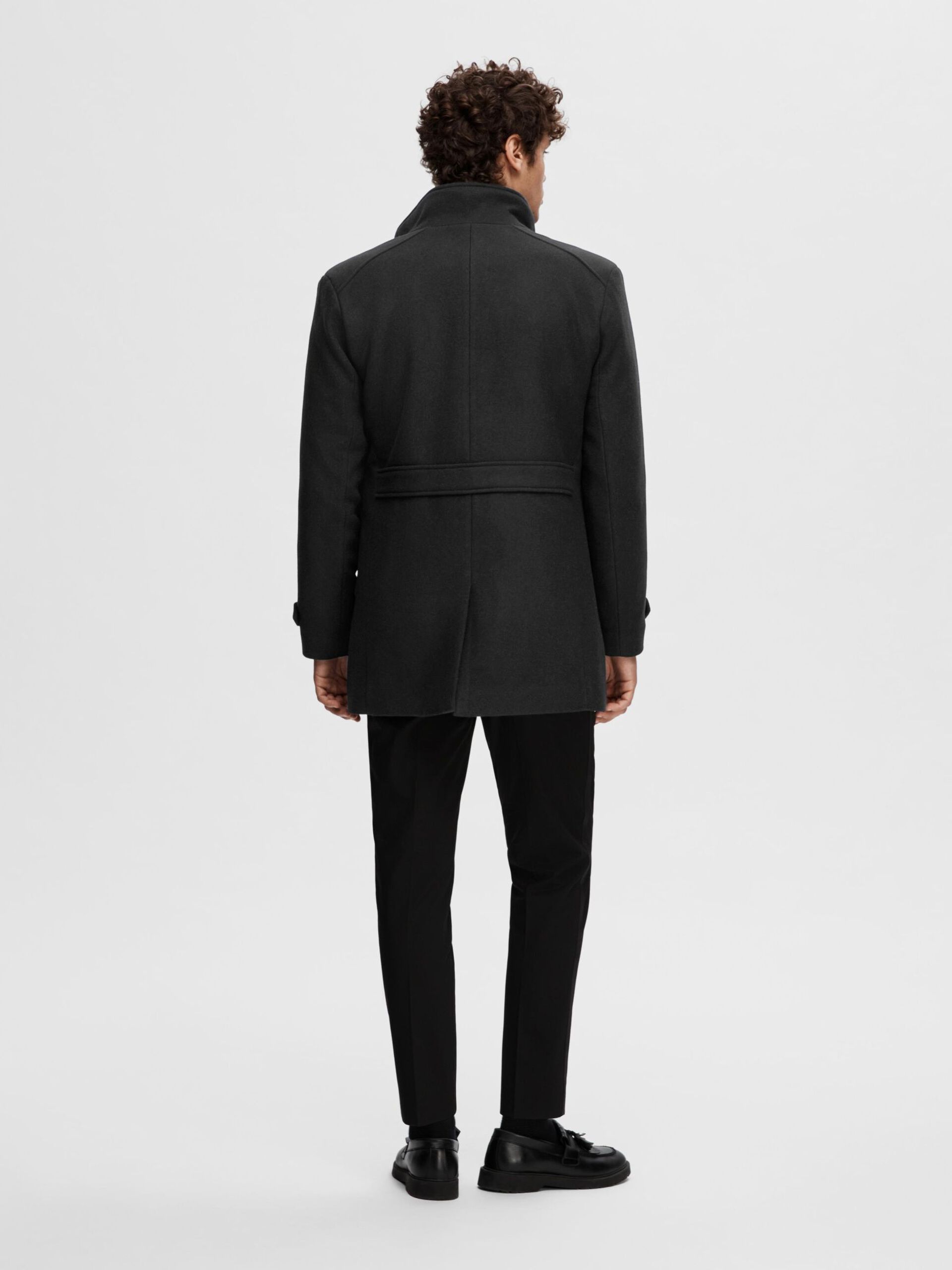 selected-miesten-takki-reuben-wool-coat-musta-2