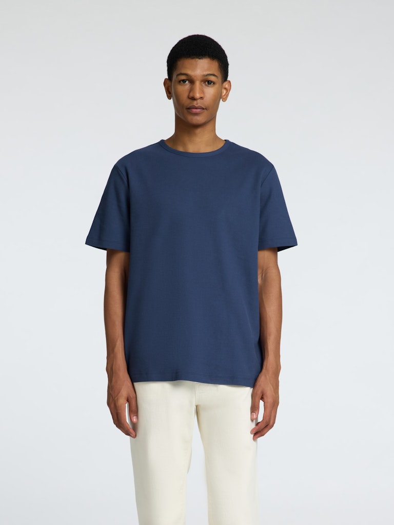 selected-t-paita-joseph-pique-ss-o-neck-indigo-1