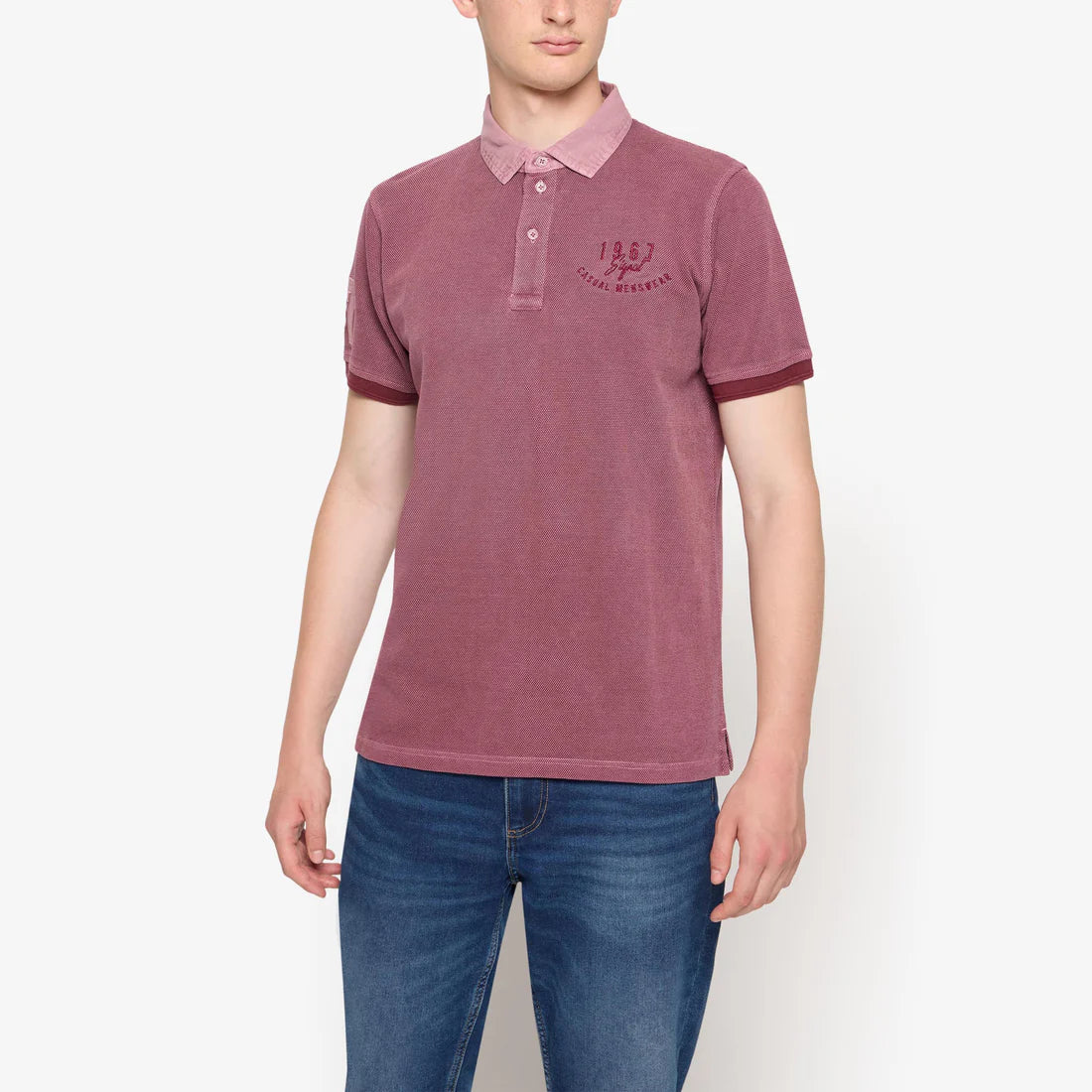 singal-miesten-pikeepaita-oscar-badge-polo-punainen-1