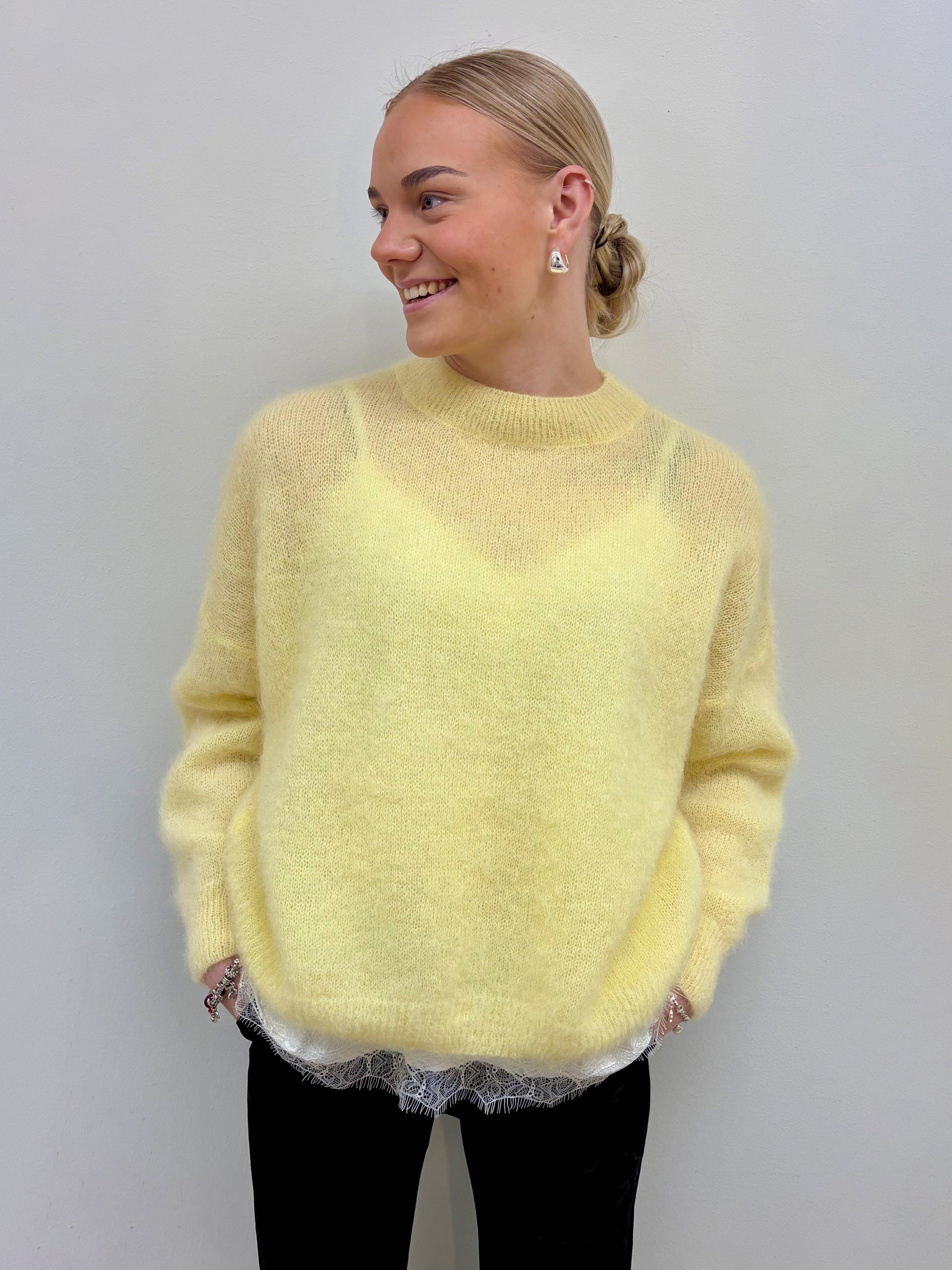 Sinnuu naisten neule Darla Mohairneule, keltainen