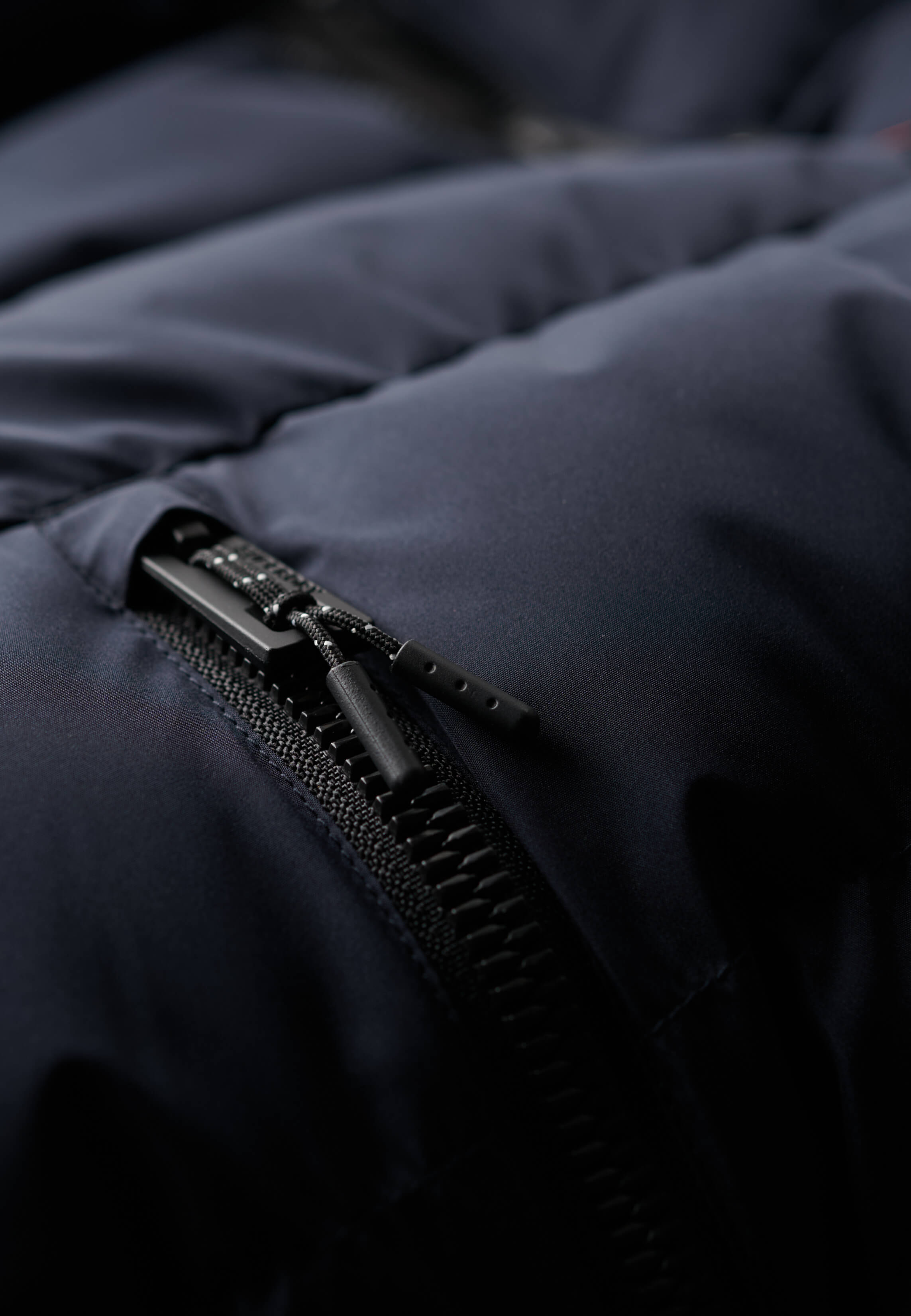 superdry-miesten-talvitakki-hooded-sports-puffer-jacket-tummansininen-3