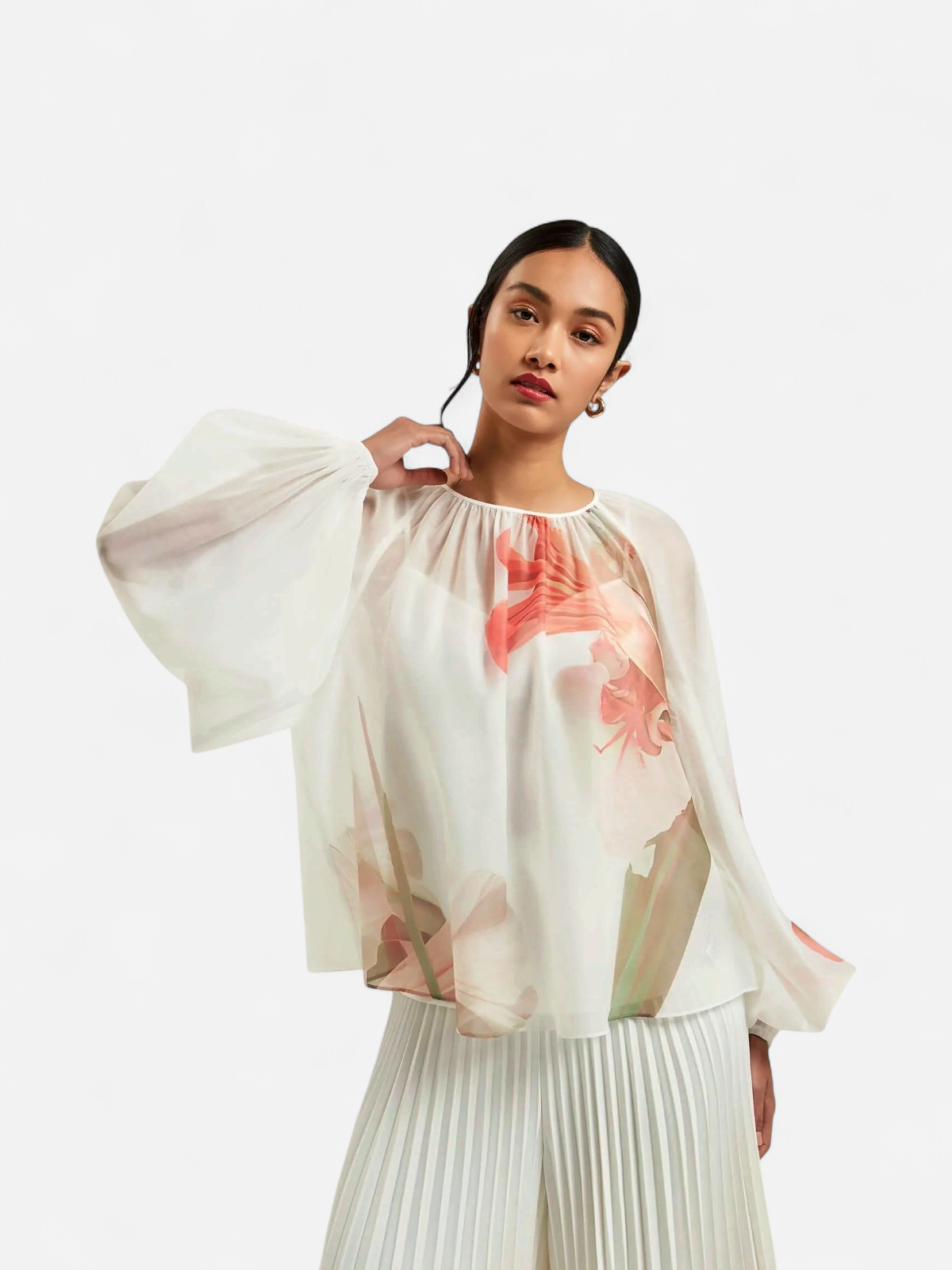 Ted Baker naisten pusero, ERIANA Organza Puff Sleeve Blouse Valkopohjainen Kuosi - Kekäle.fi