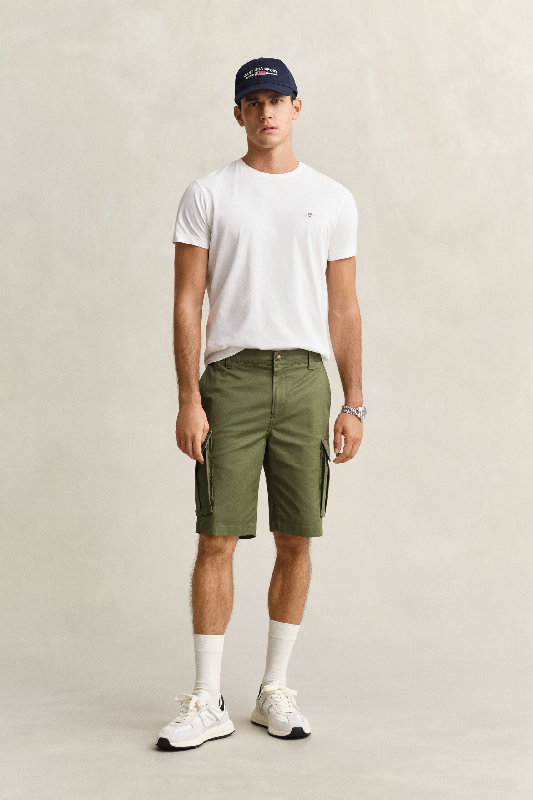 Gant miesten Cargo shortsit Regular Classic, tummanvihreä