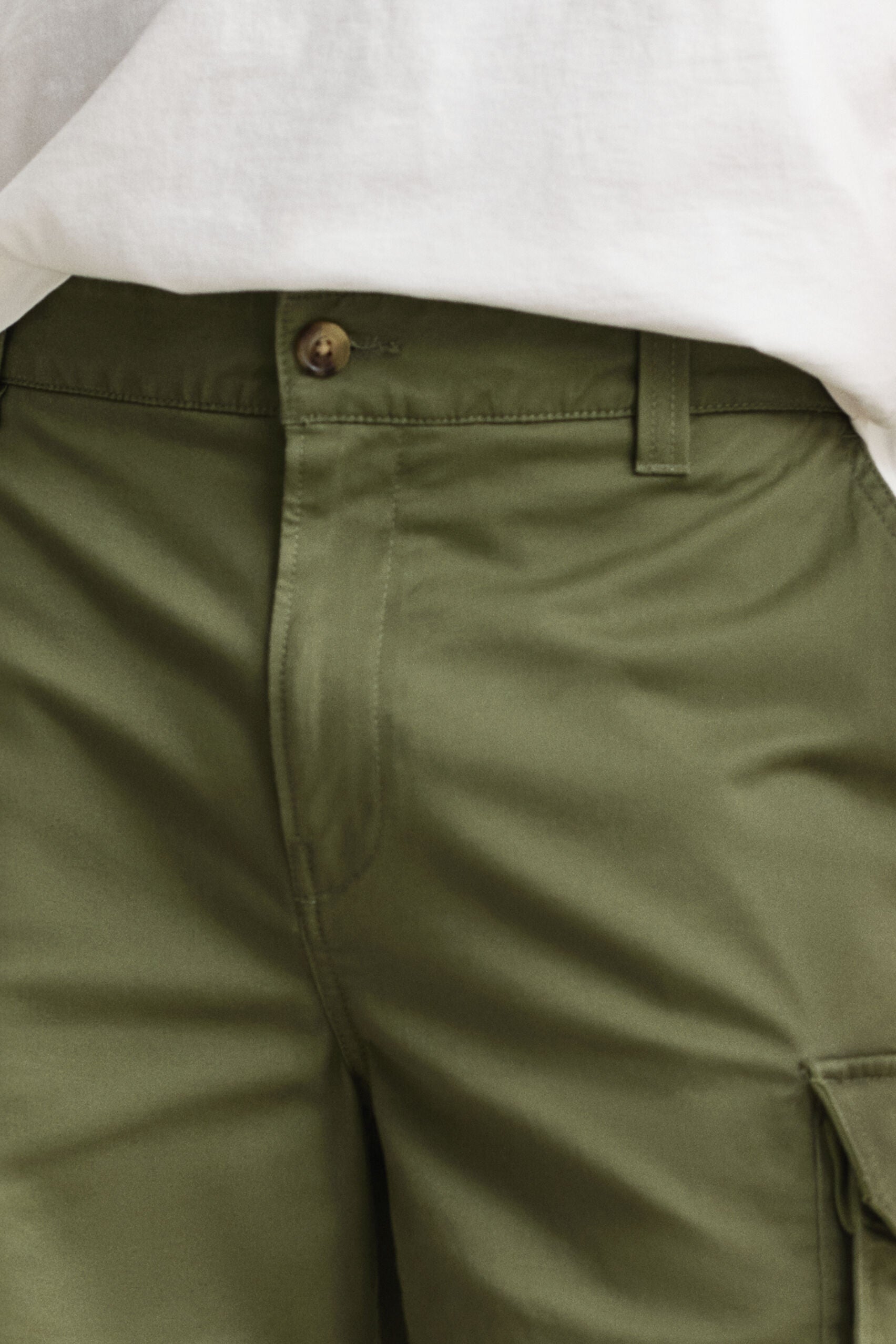 Gant miesten Cargo shortsit Regular Classic, tummanvihreä