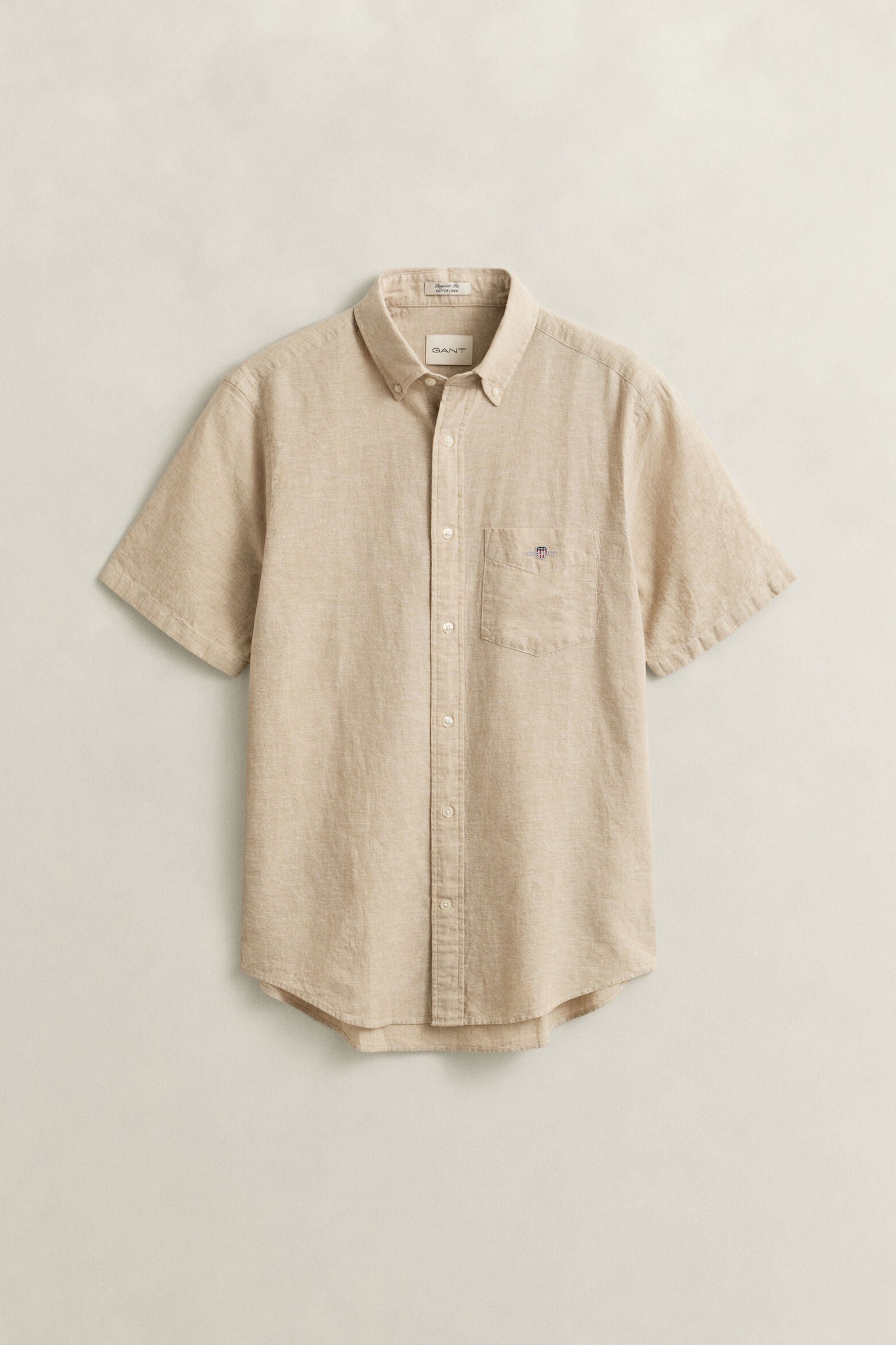Gant miesten lyhythihainen kauluspaita Regular Cotton Linen Shirt, beige