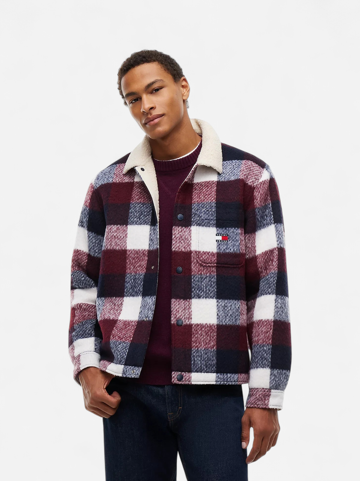 Tommy Jeans miesten paitatakki TJM Teddy Collar Brushed Shacket, punainen ruutu - Kekäle.fi