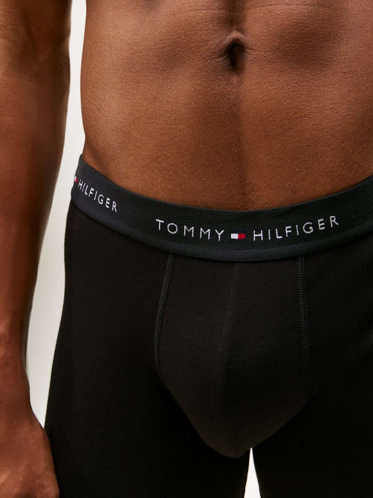 tommy-hilfiger-miesten-bokserit-3p-boxer-brief-musta-3